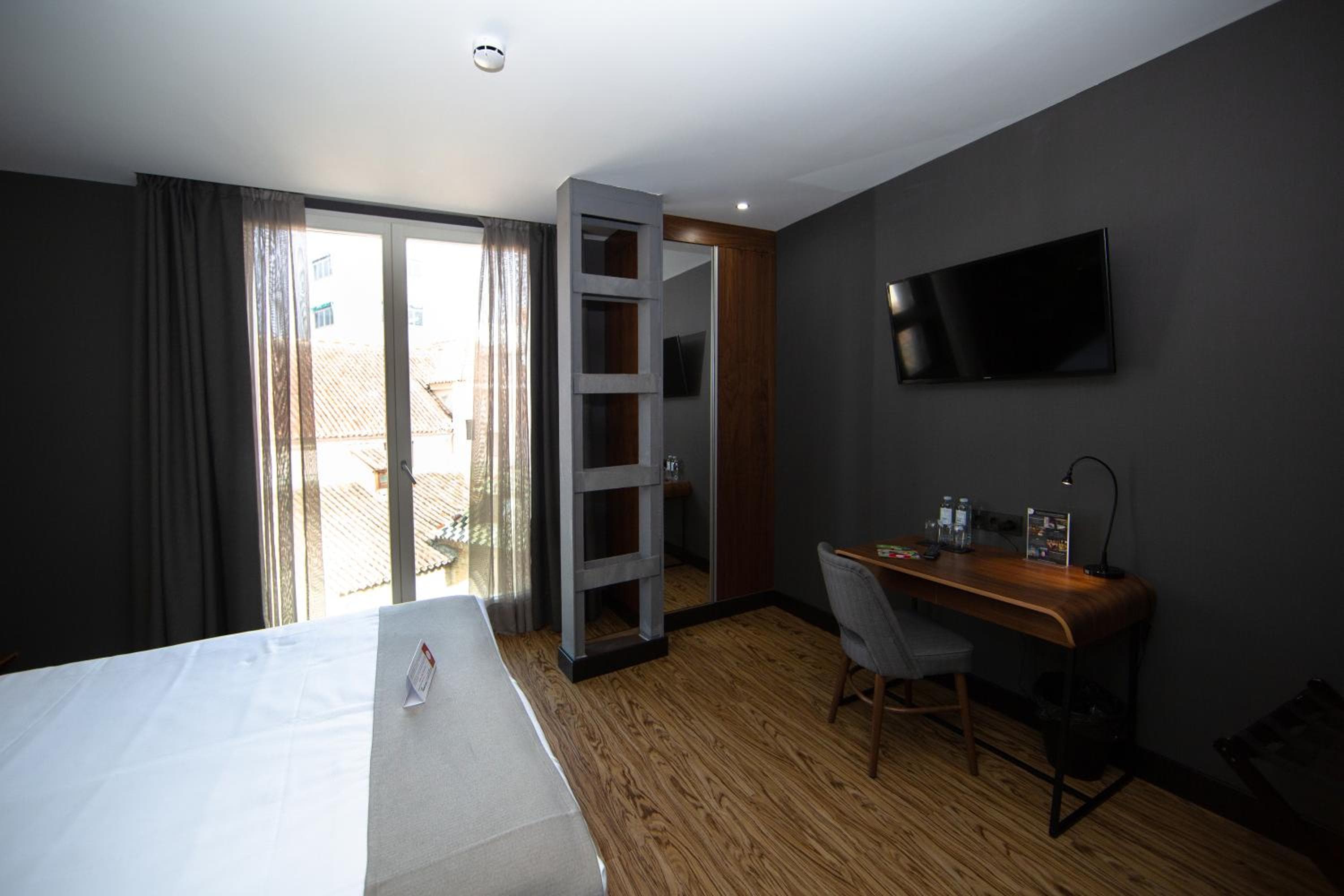 Málaga Premium Hotel — 24