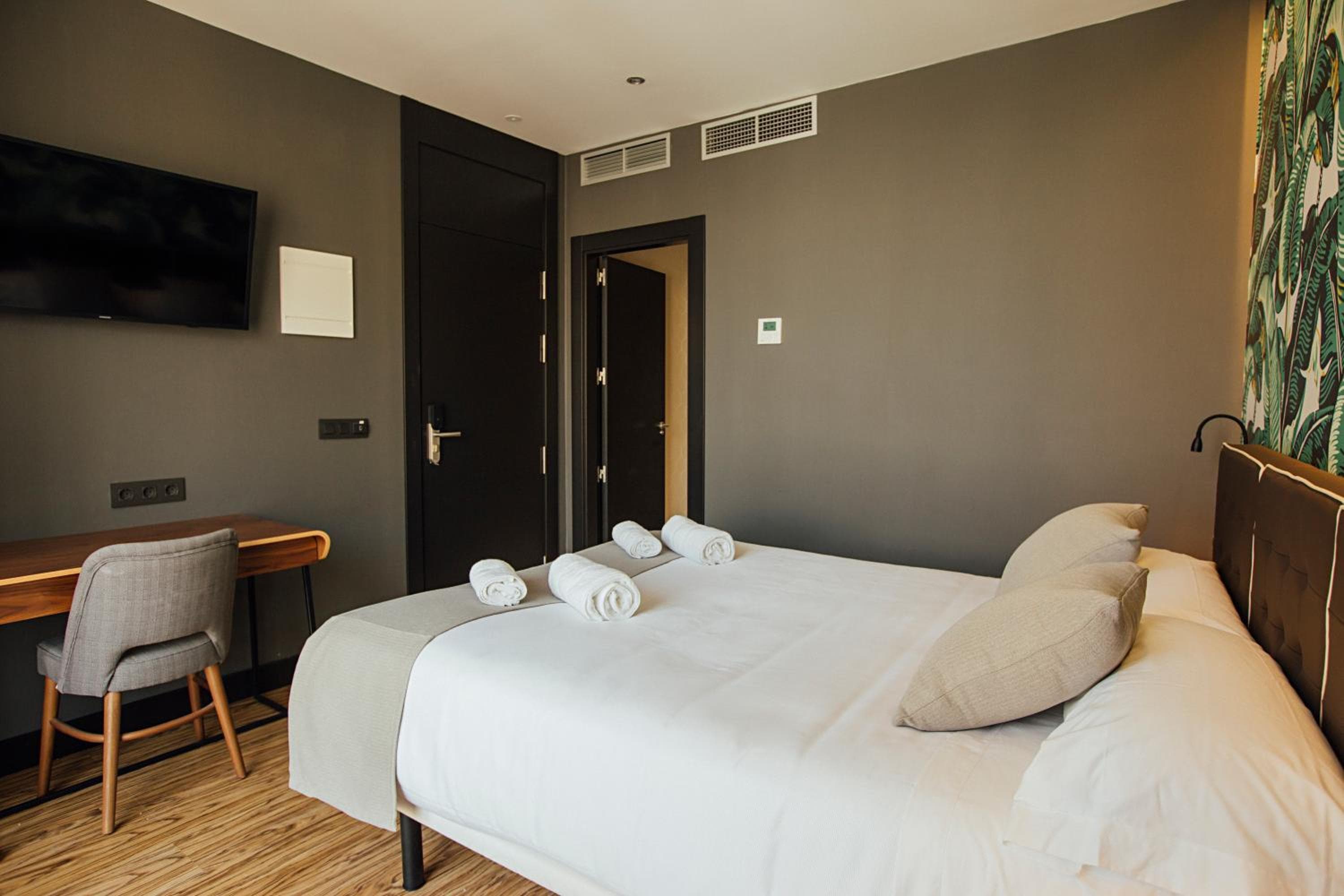 Malaga Premium Hotel — 27
