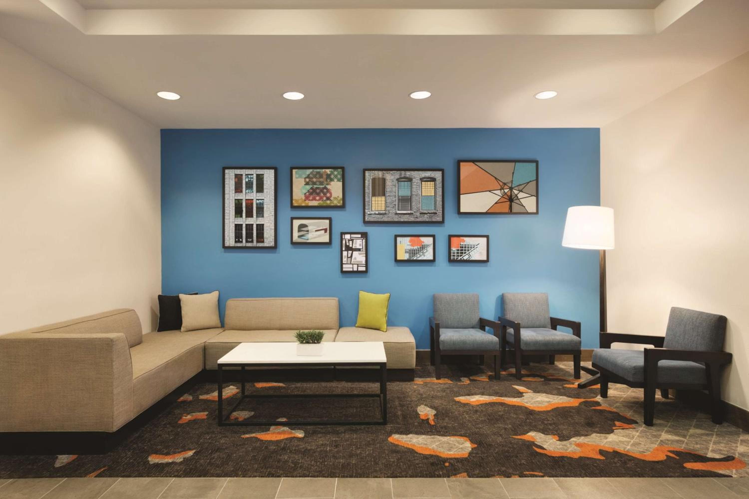 Hyatt House Miami Airport — 18