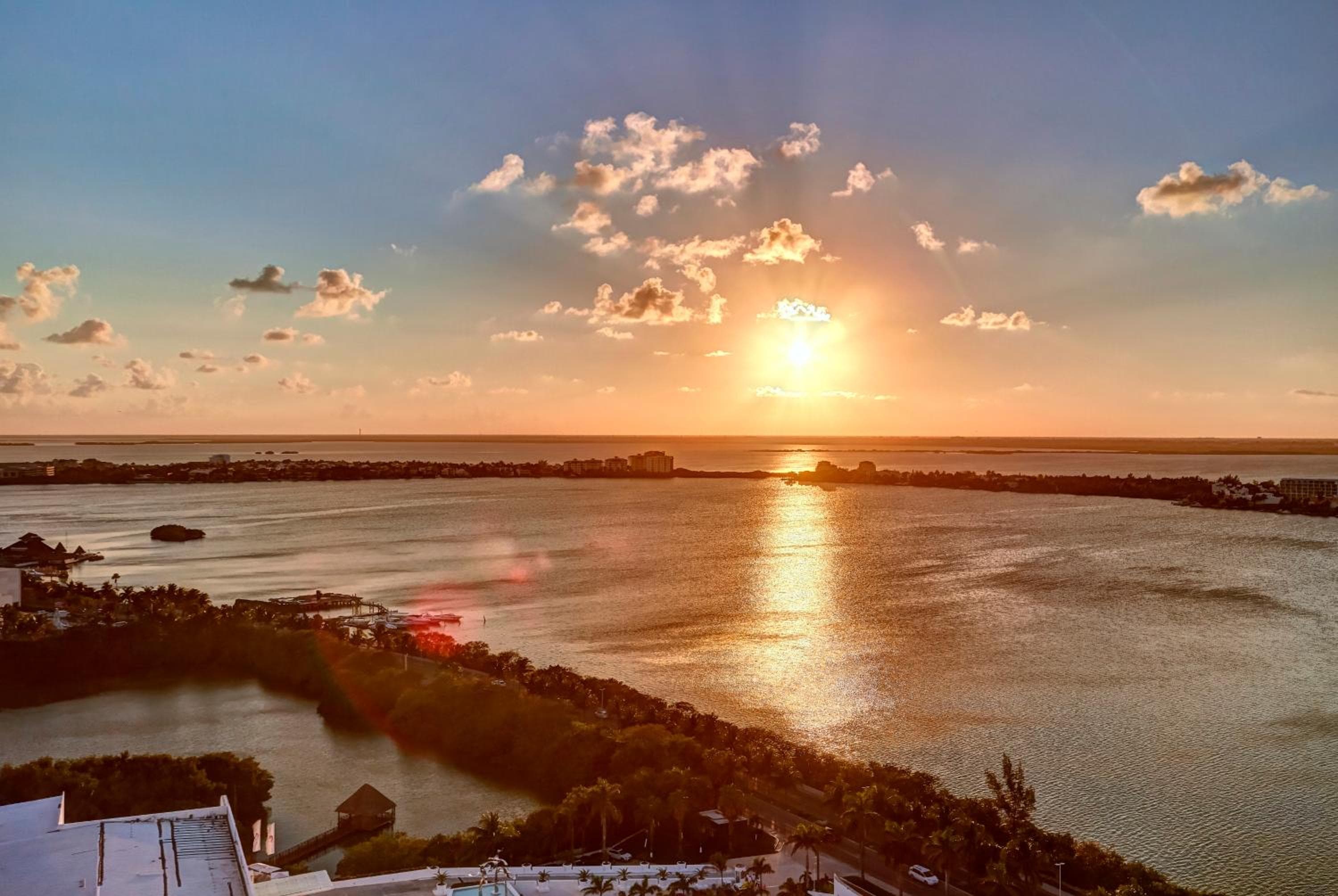 Royalton CHIC Cancun, An Autograph Collection All-Inclusive Resort - Adults Only hotel, Km 9.7 Blvd Kulkulcan, Cancún, Mexico — photo 57