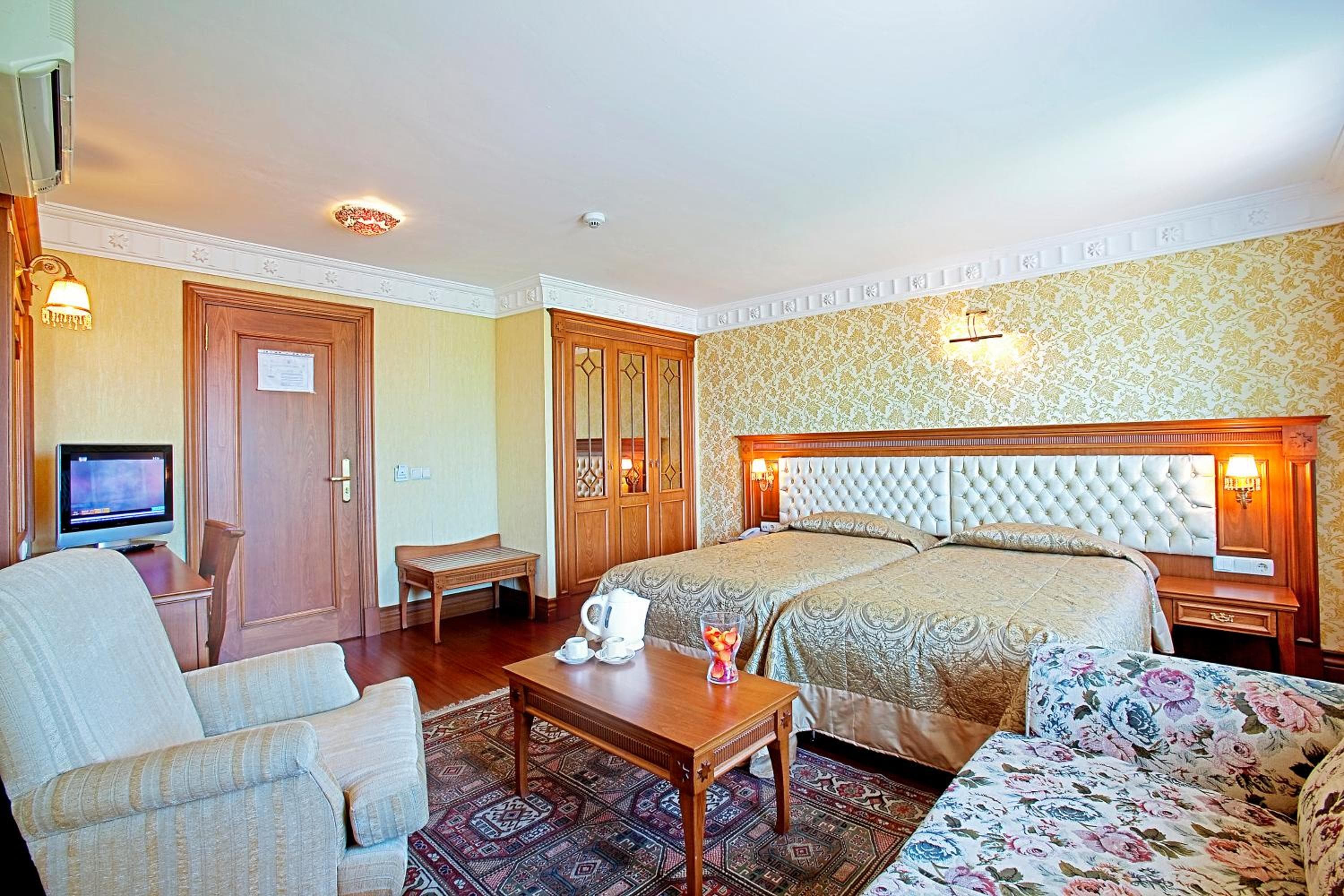 Hotel Sumengen — 22