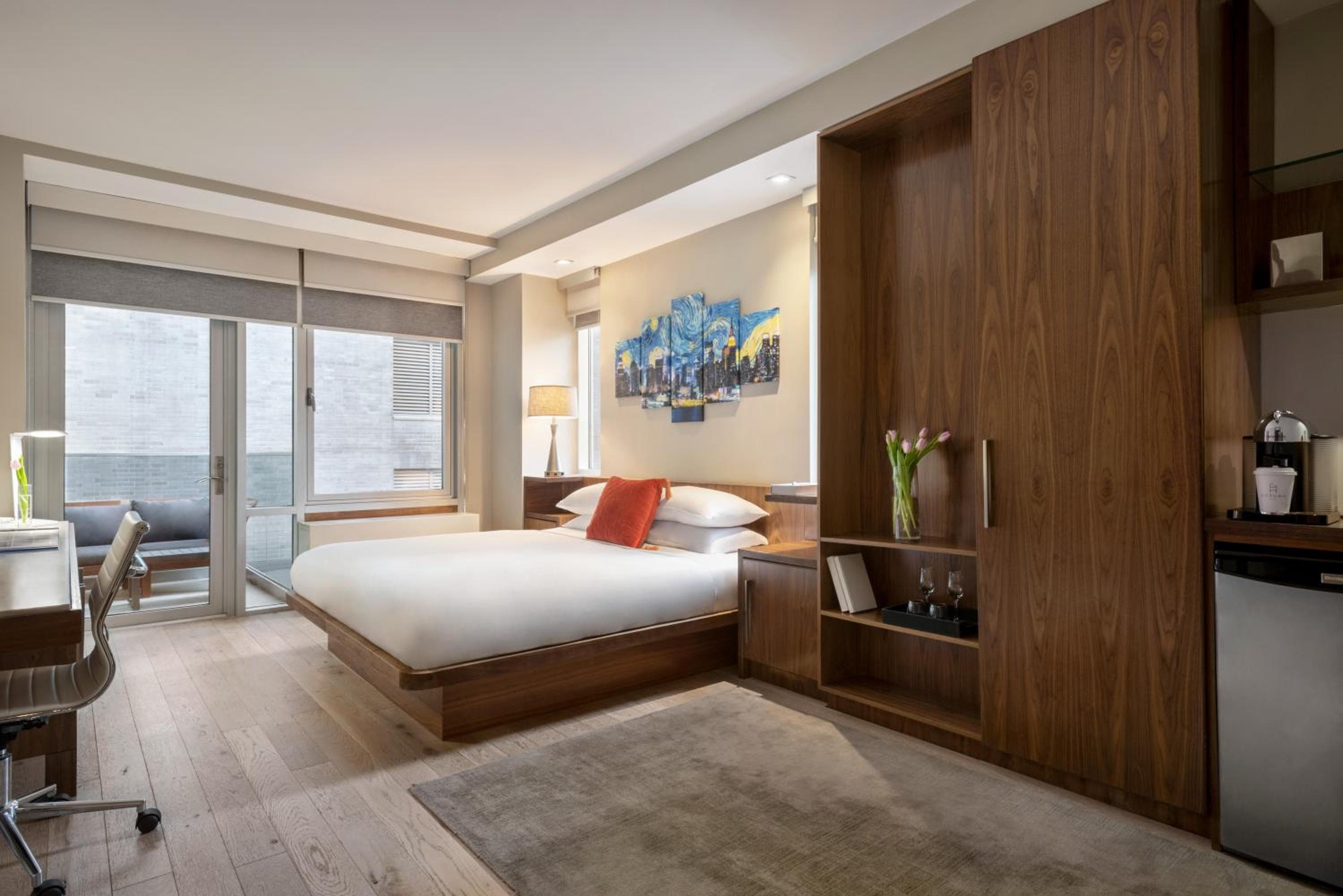 Das Gotham Hotel — 12