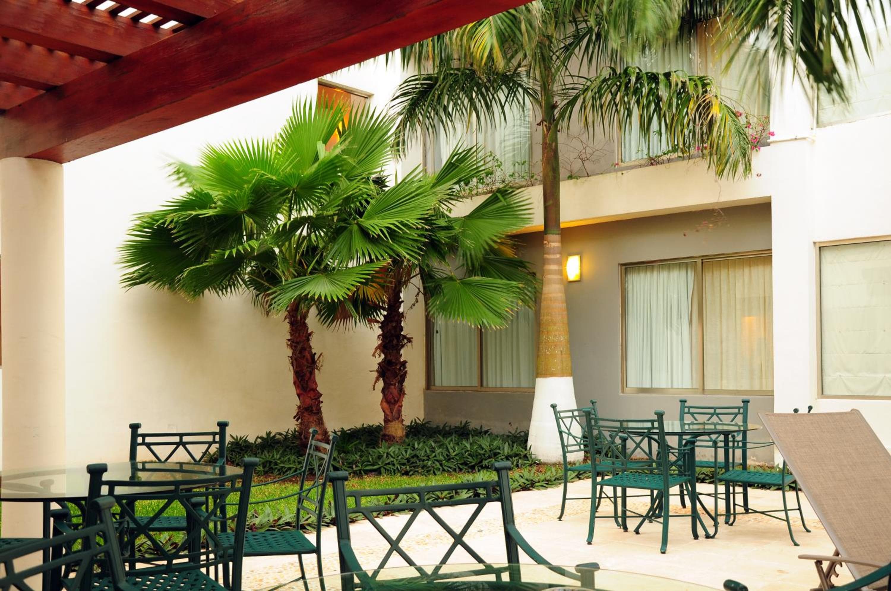 Ambiente Suites — 10