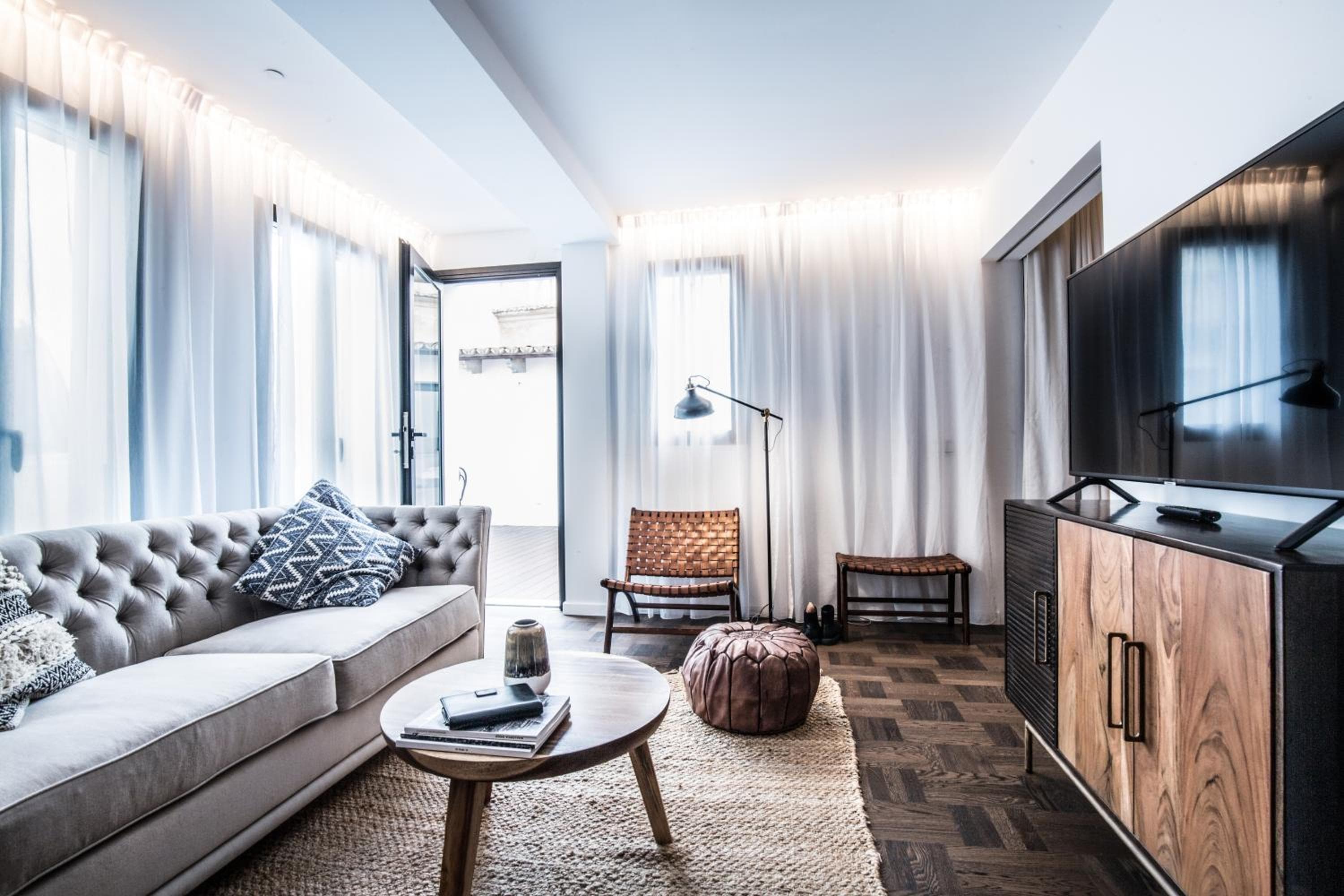 Terreno Suites — 25