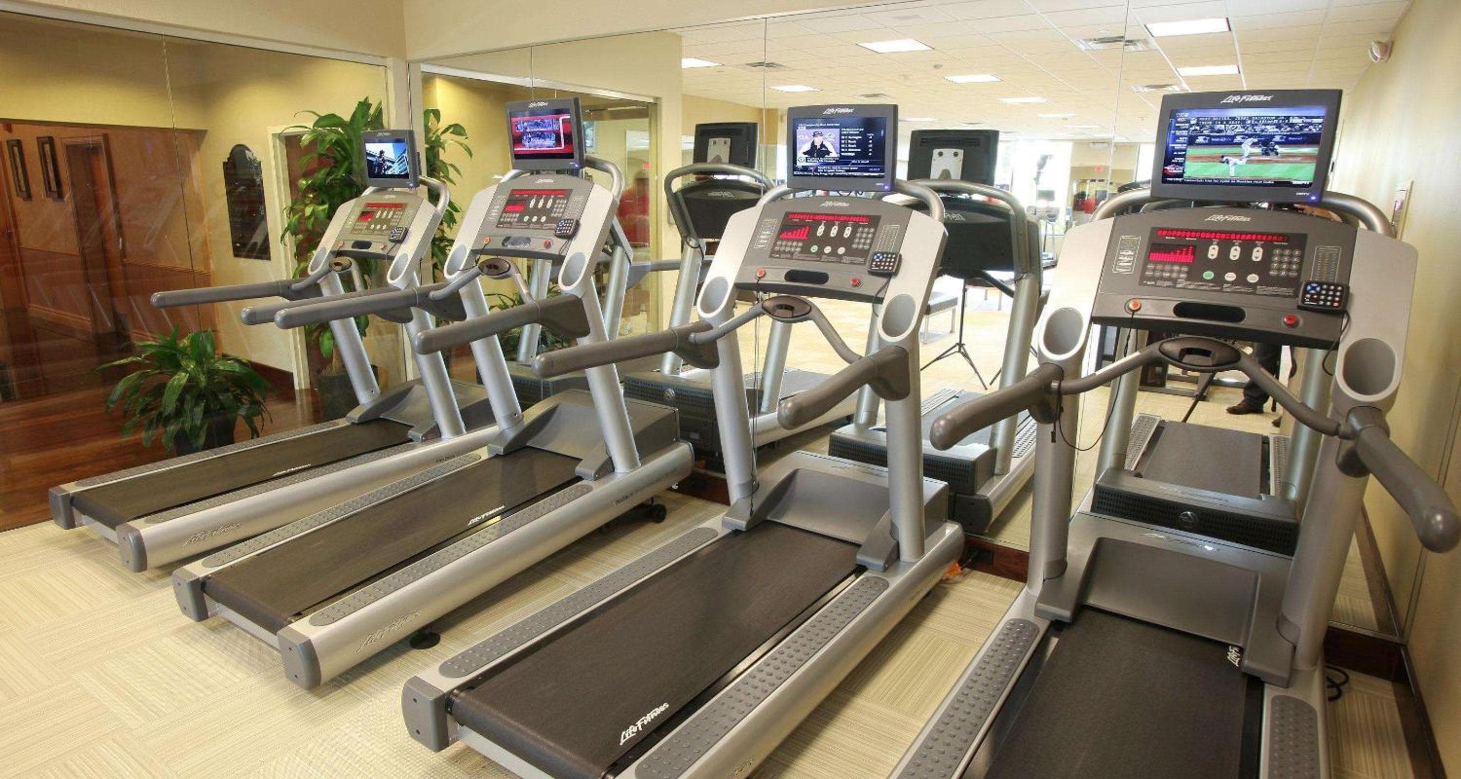 The Florida Hotel & Conference Center in the Florida Mall — 24