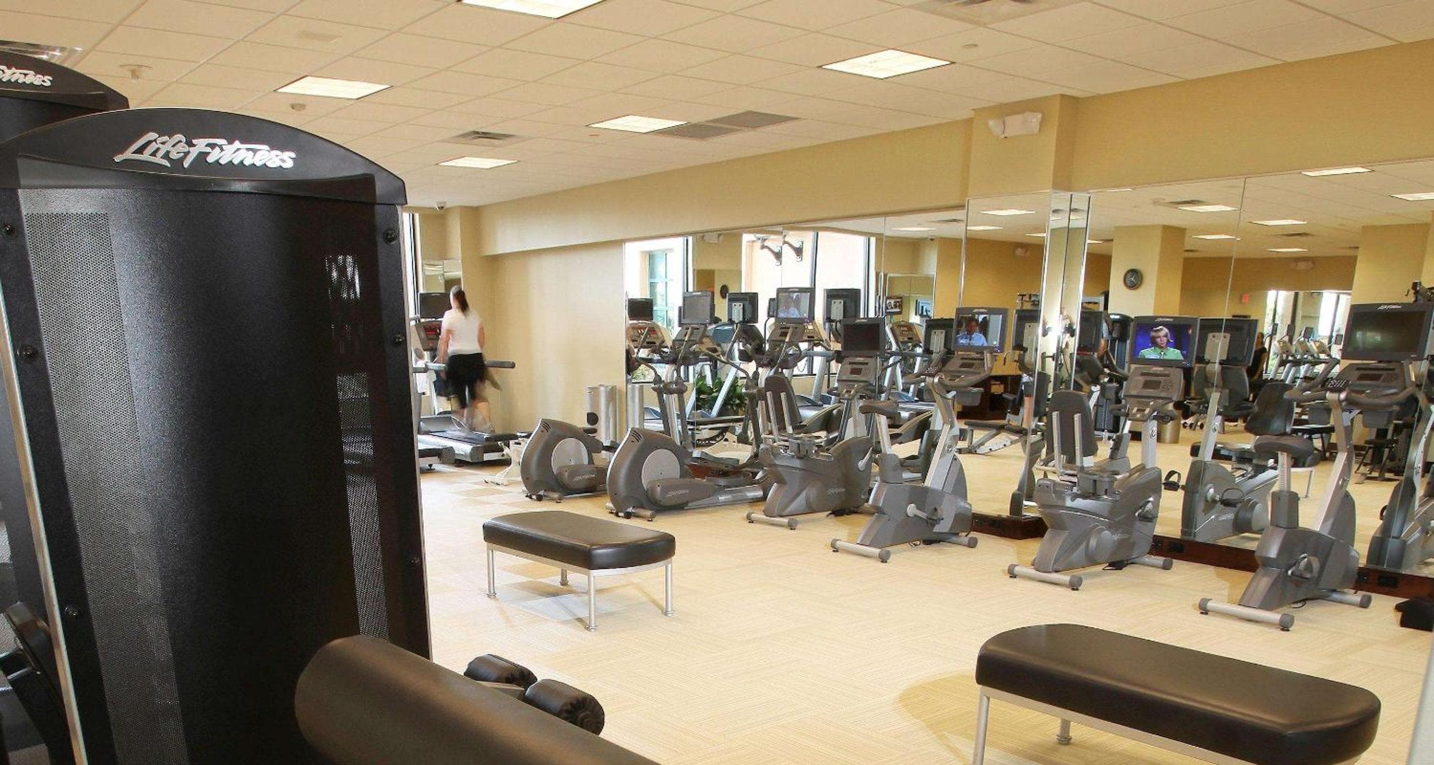 The Florida Hotel & Conference Center in the Florida Mall — 27