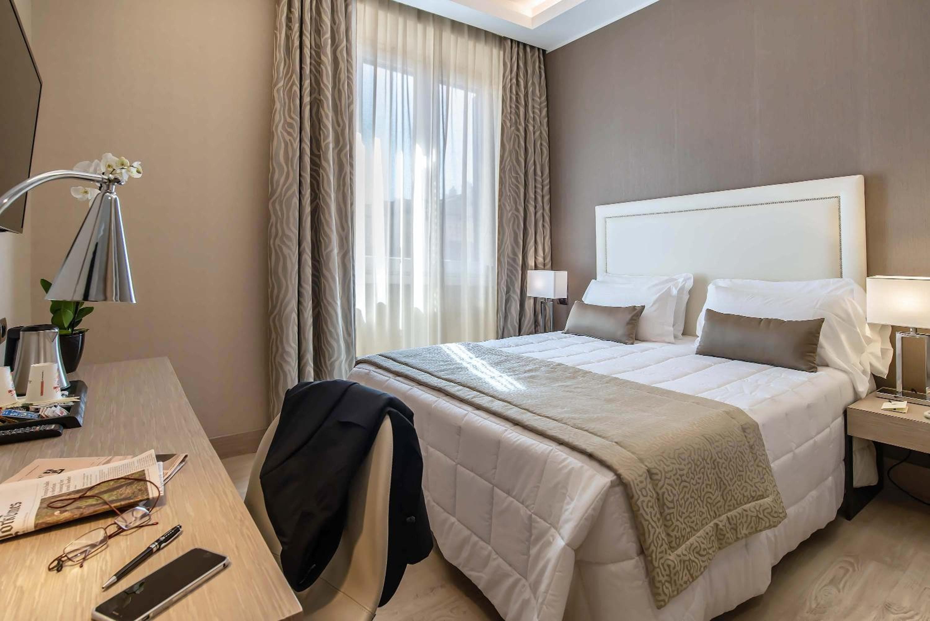 Hotel Genova — 26