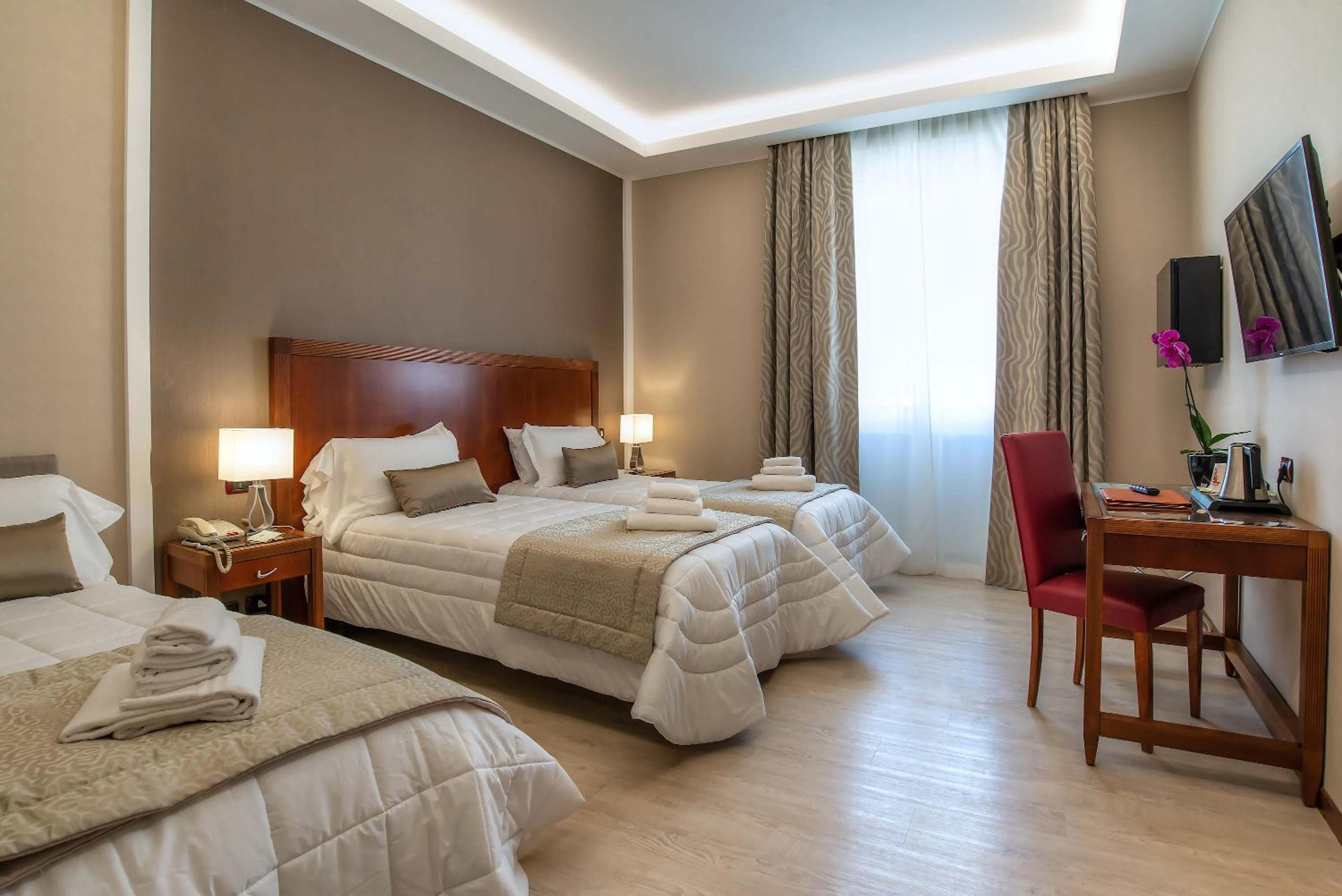 Hotel Genova — 29