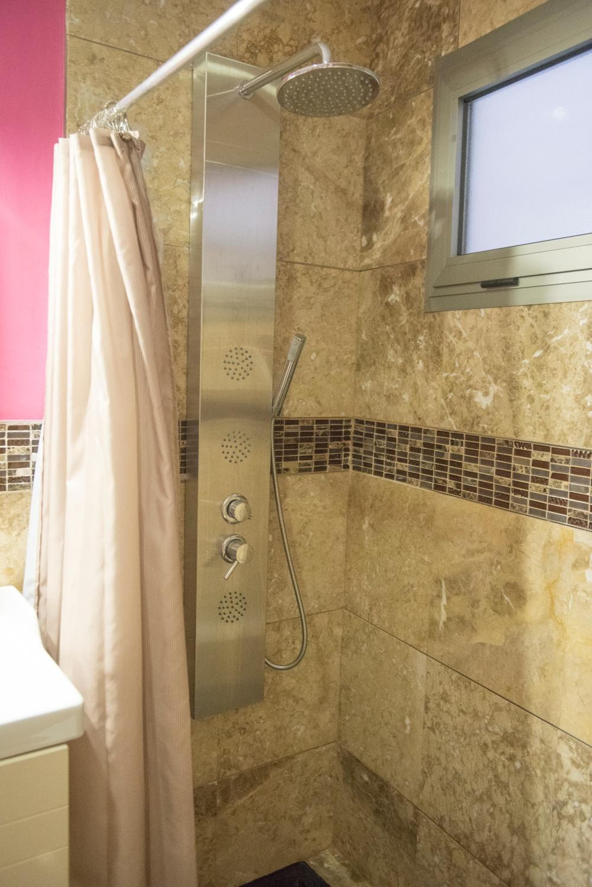 Apartamentos Luxury Puente de Triana — 30