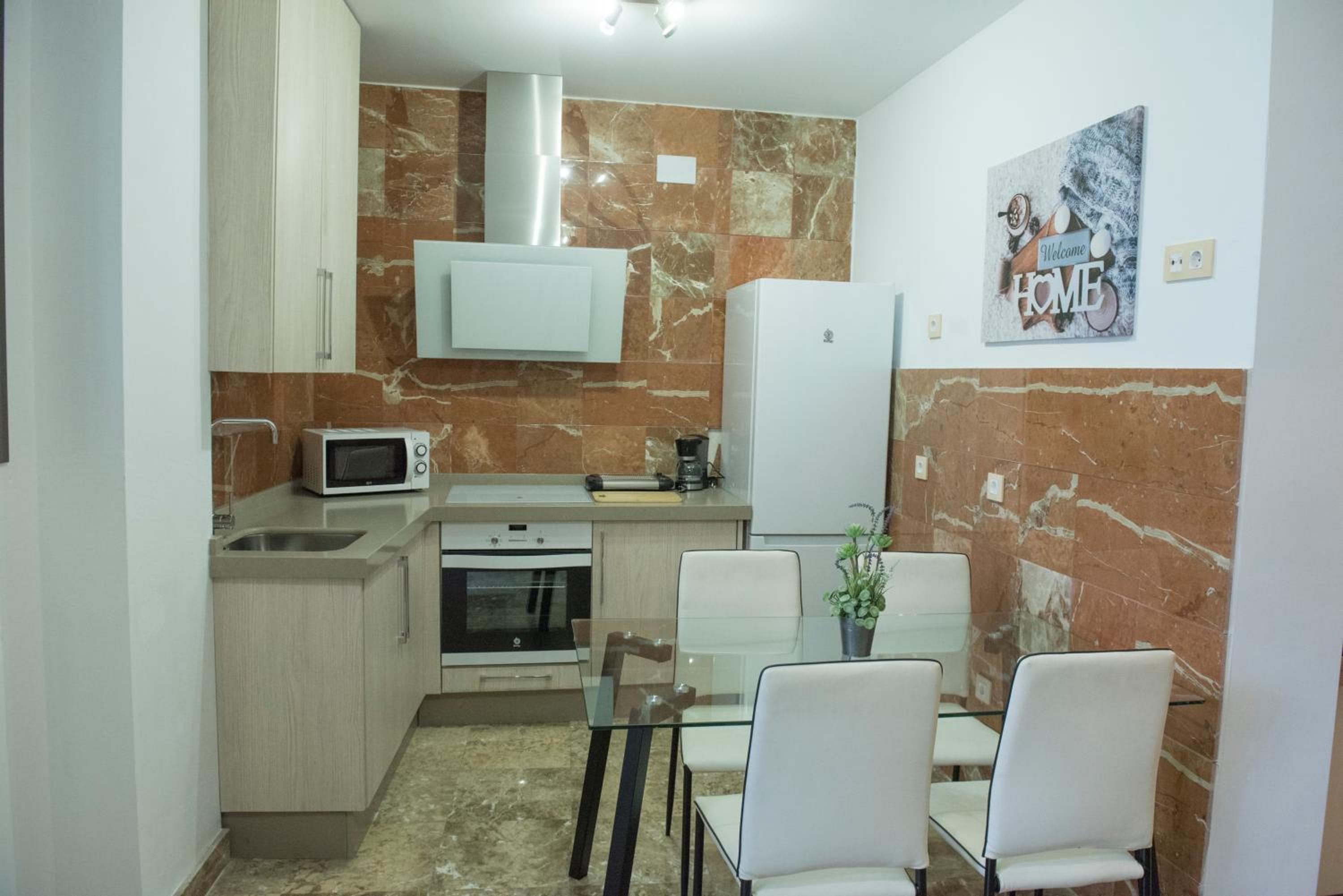 Apartamentos Luxury Puente de Triana — 18