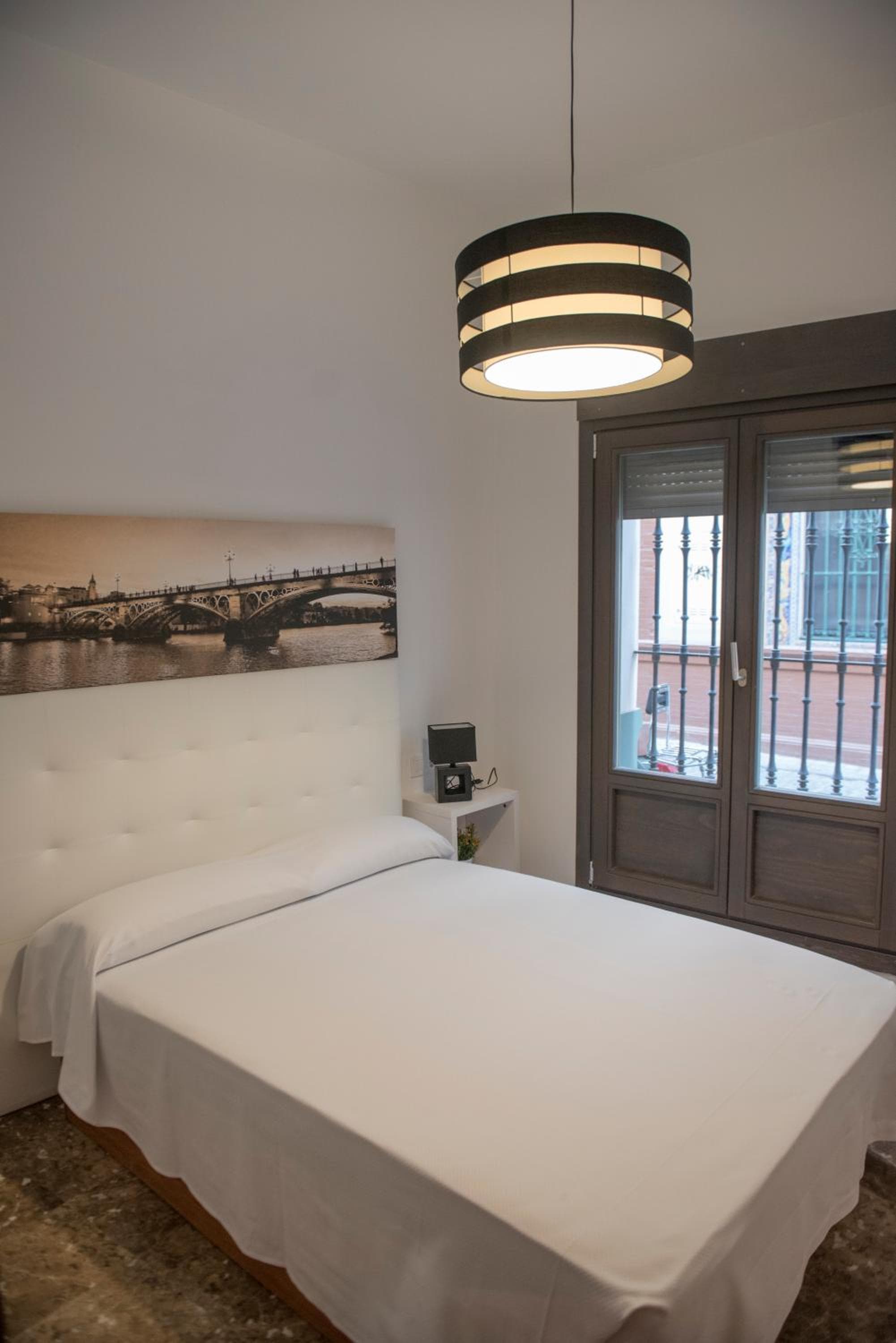 Apartamentos Luxury Puente de Triana — 21