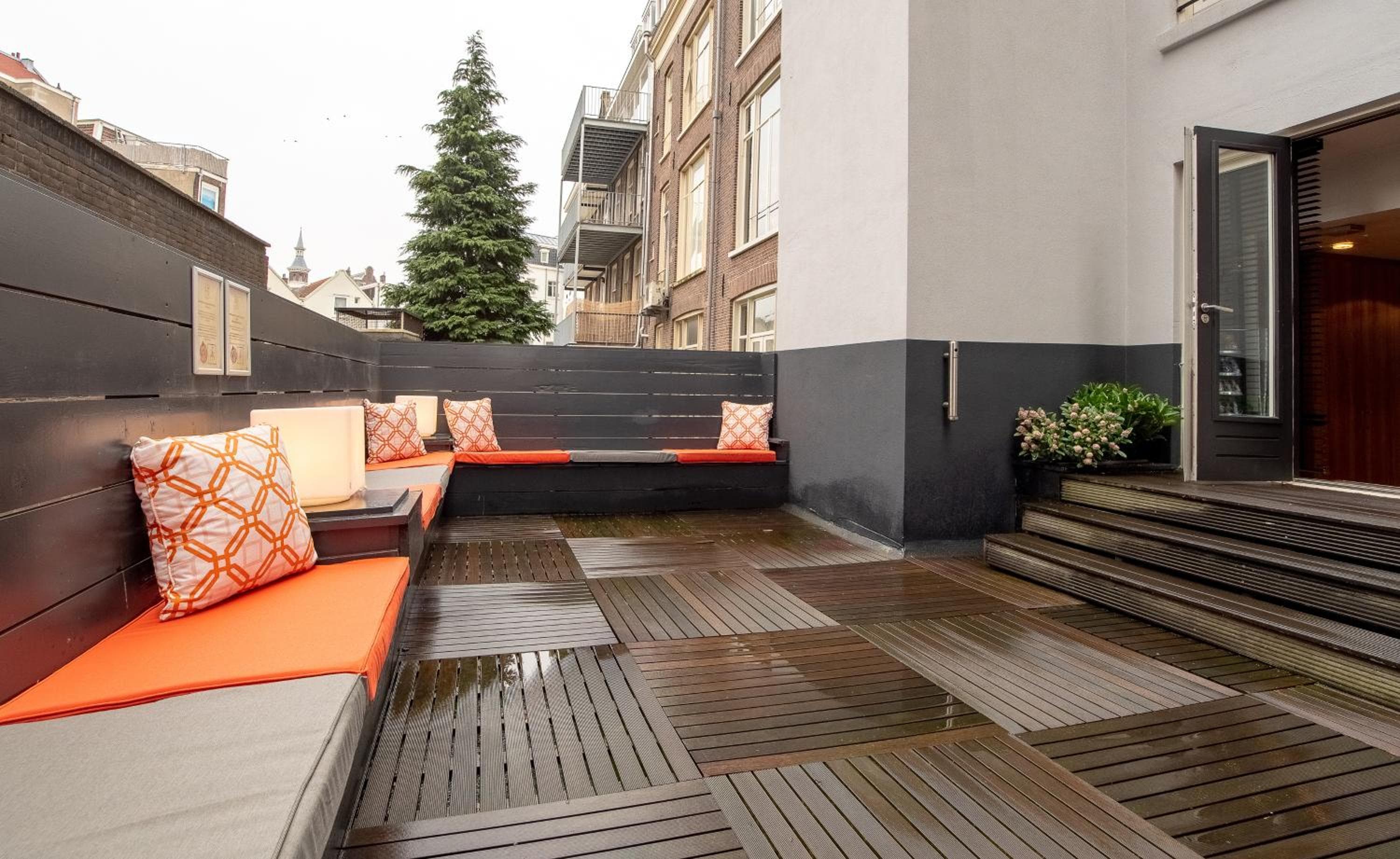 Hotel Cornelisz — 4