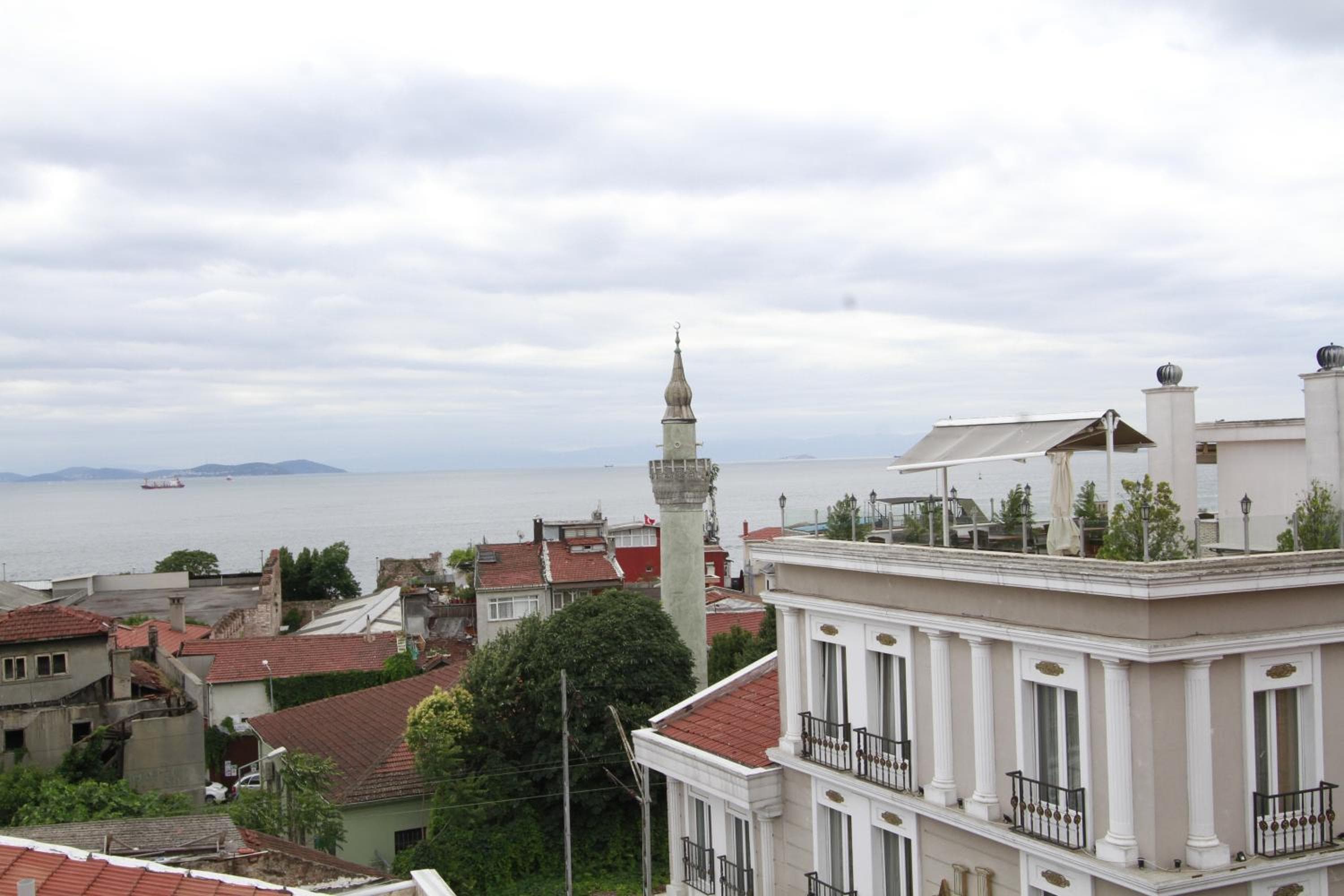 Agora Boutique Hotel & Bistro — 1