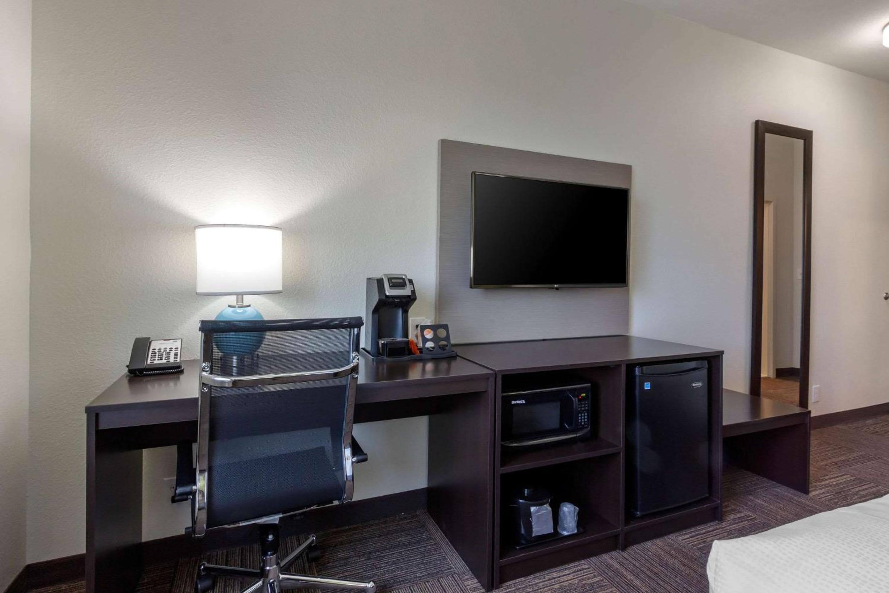 Sleep Inn & Suites Tampa South — 18
