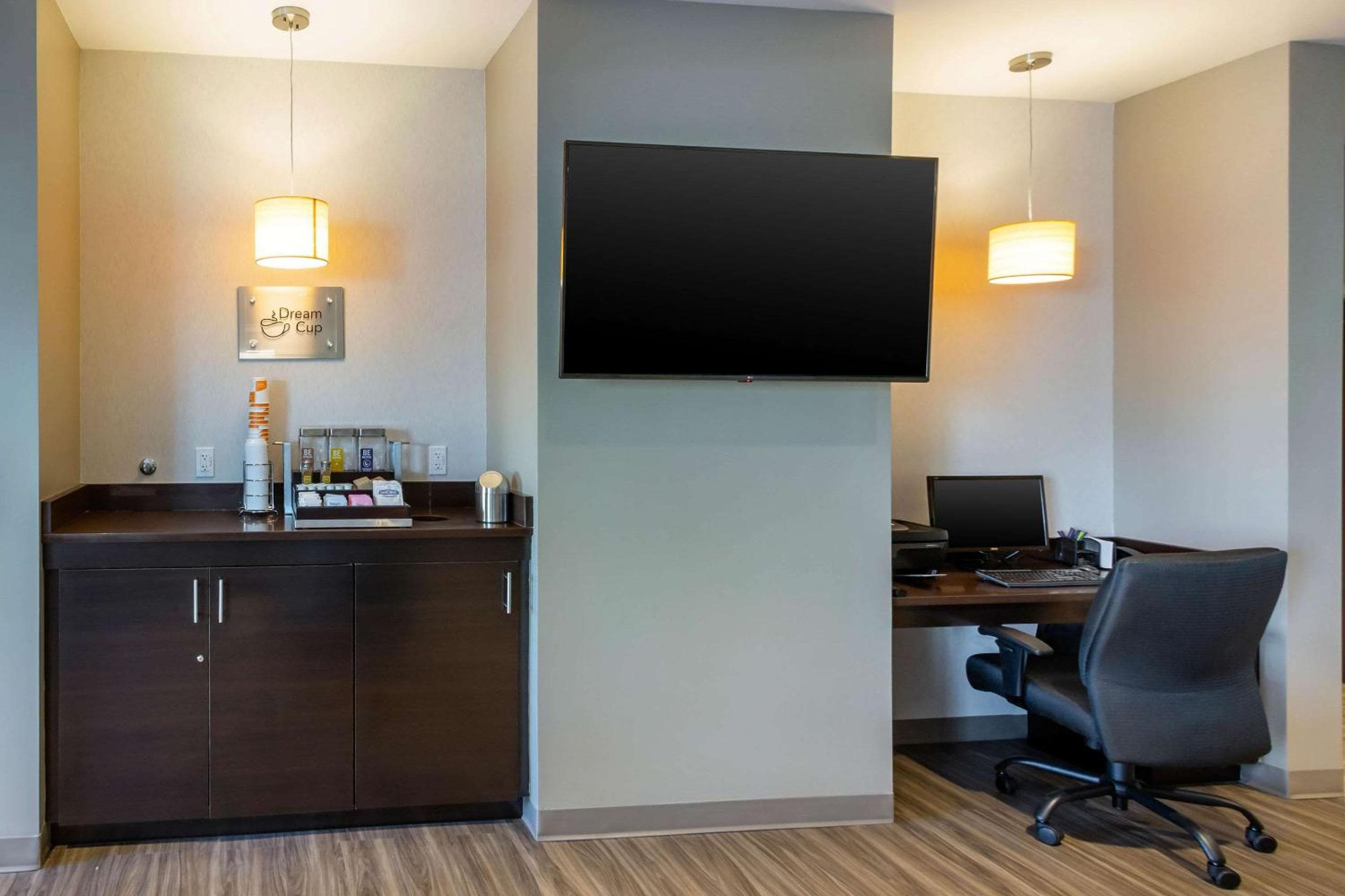 Sleep Inn & Suites Tampa South — 16