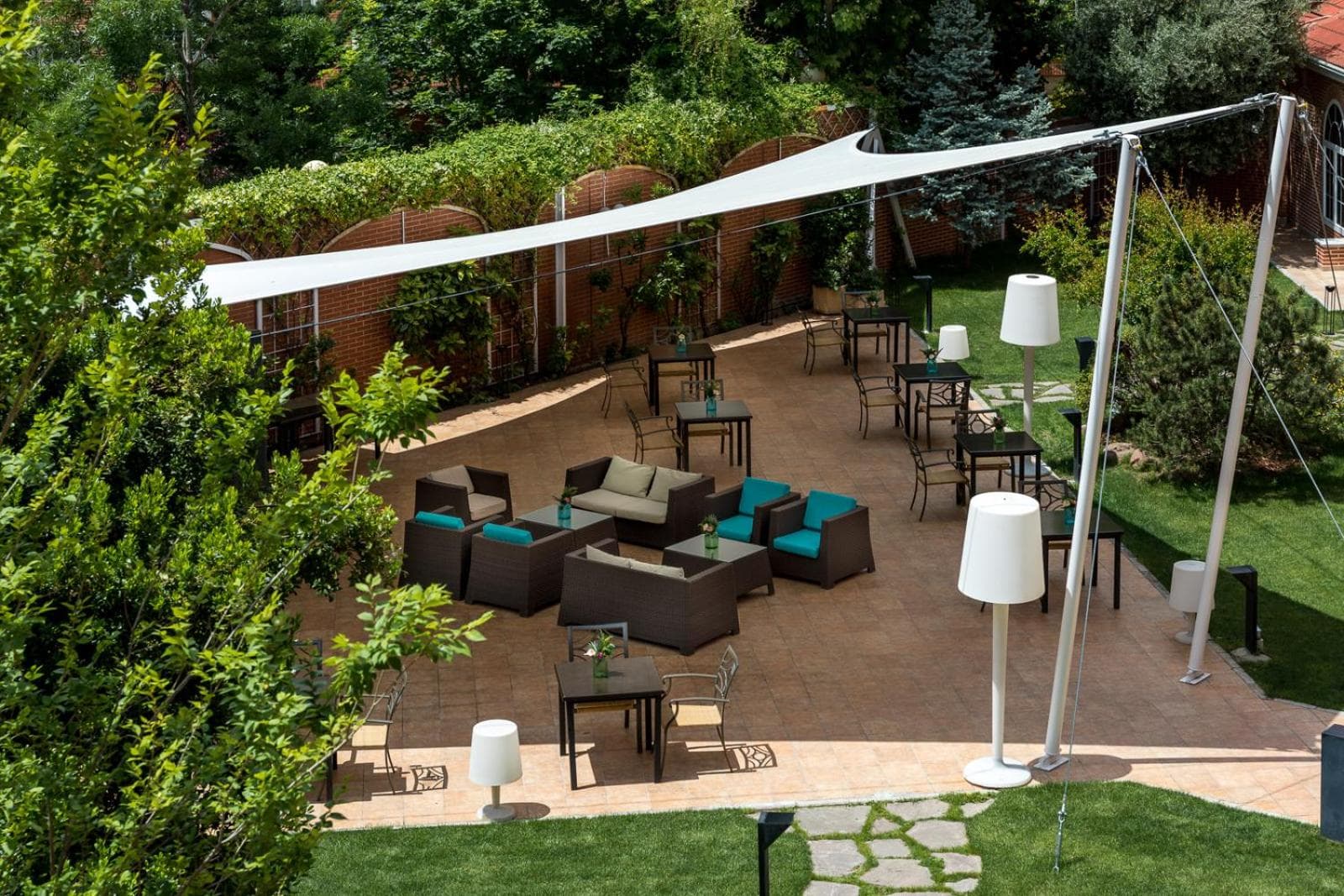 Rafaelhoteles Atocha — 16