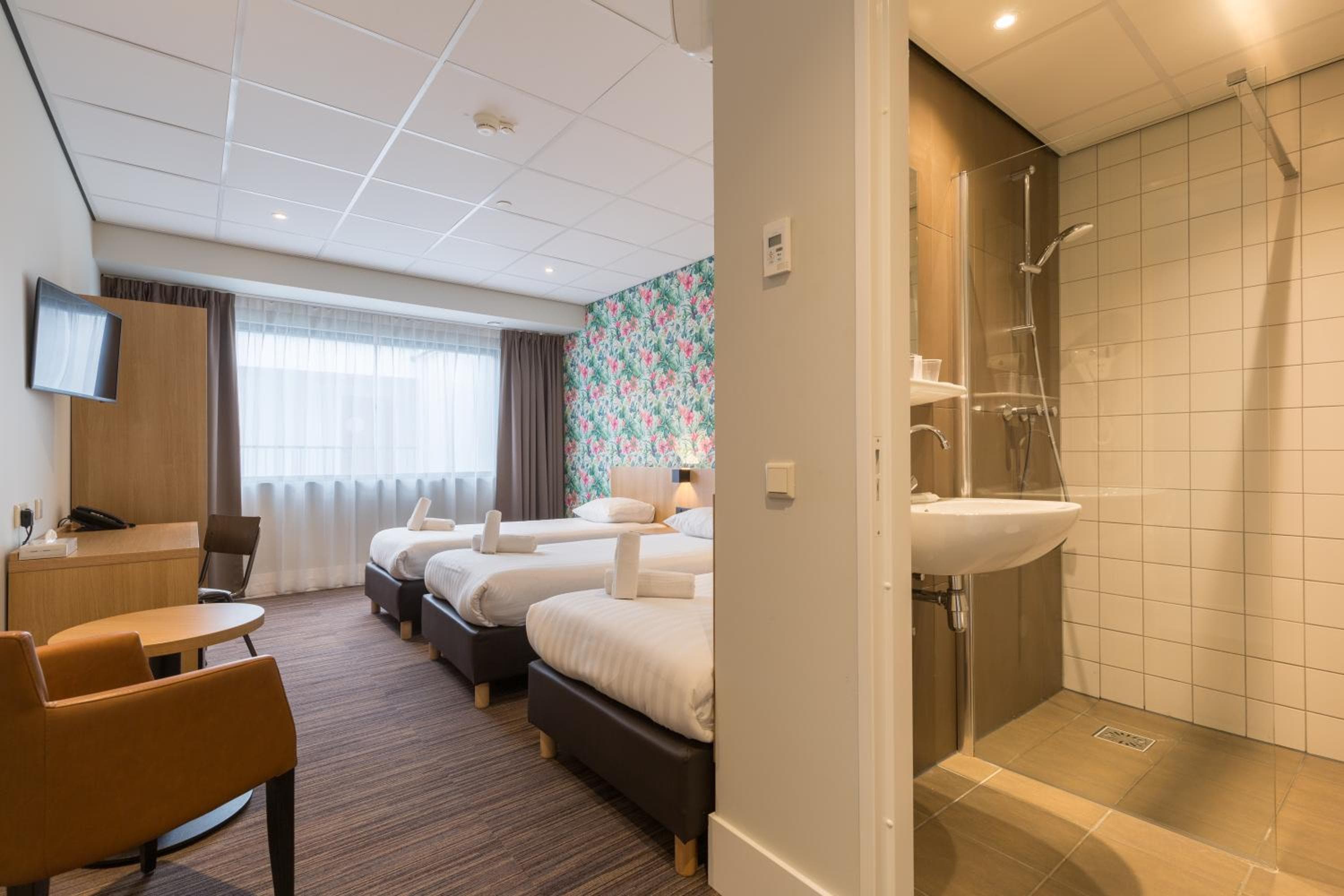 Best Western Amsterdam — 19