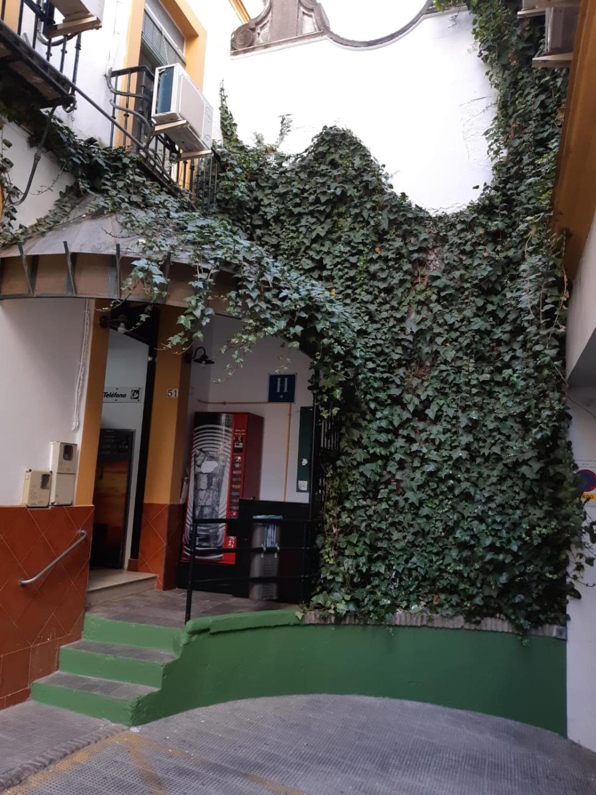 Hostel Alcobia — 25