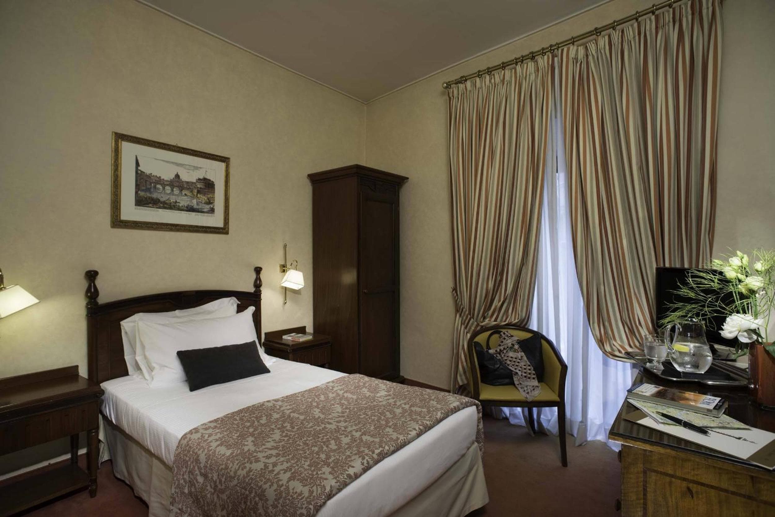 Colonna Palast Hotel — 29
