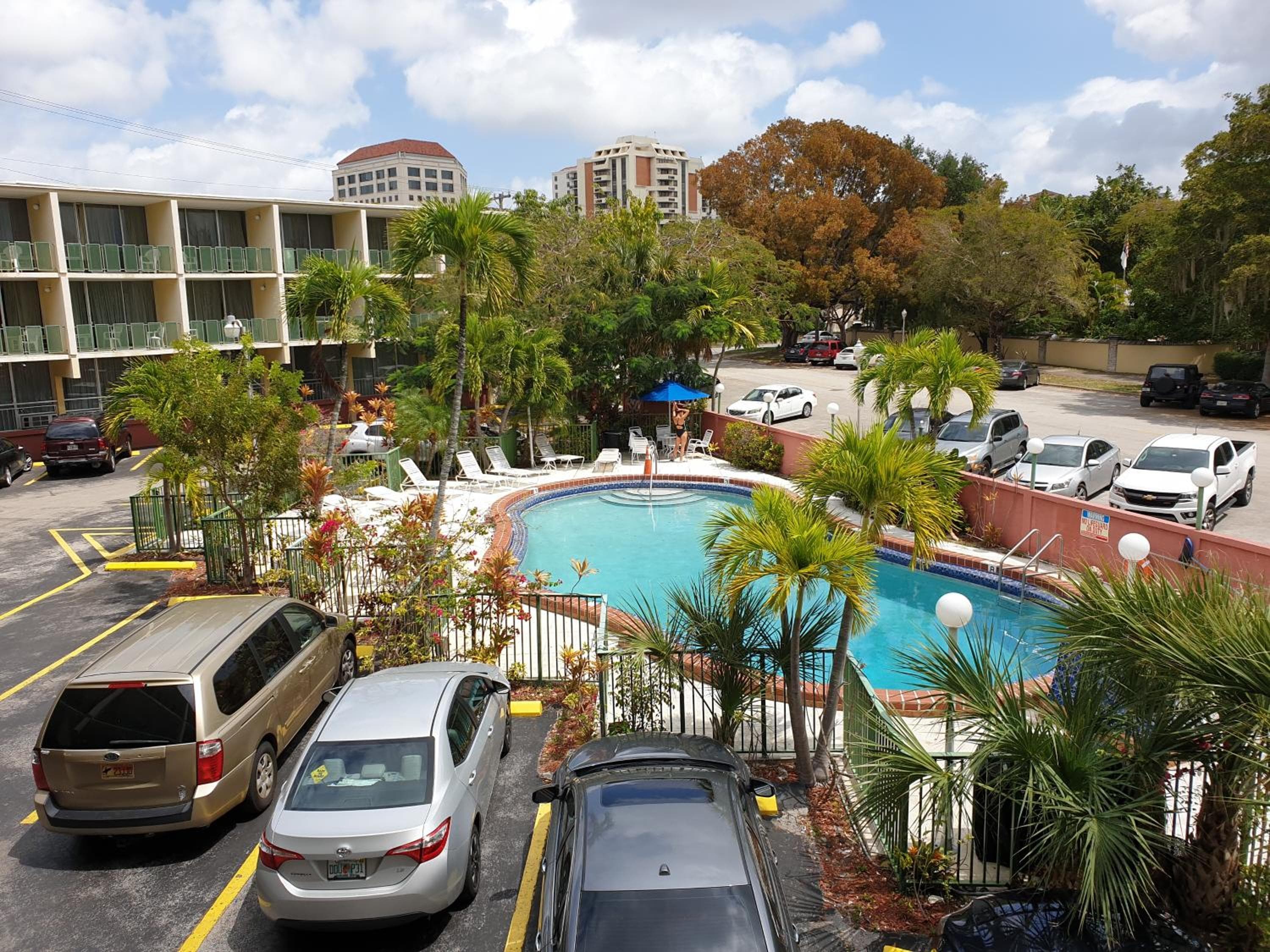 Hotel Chateaubleau — 29
