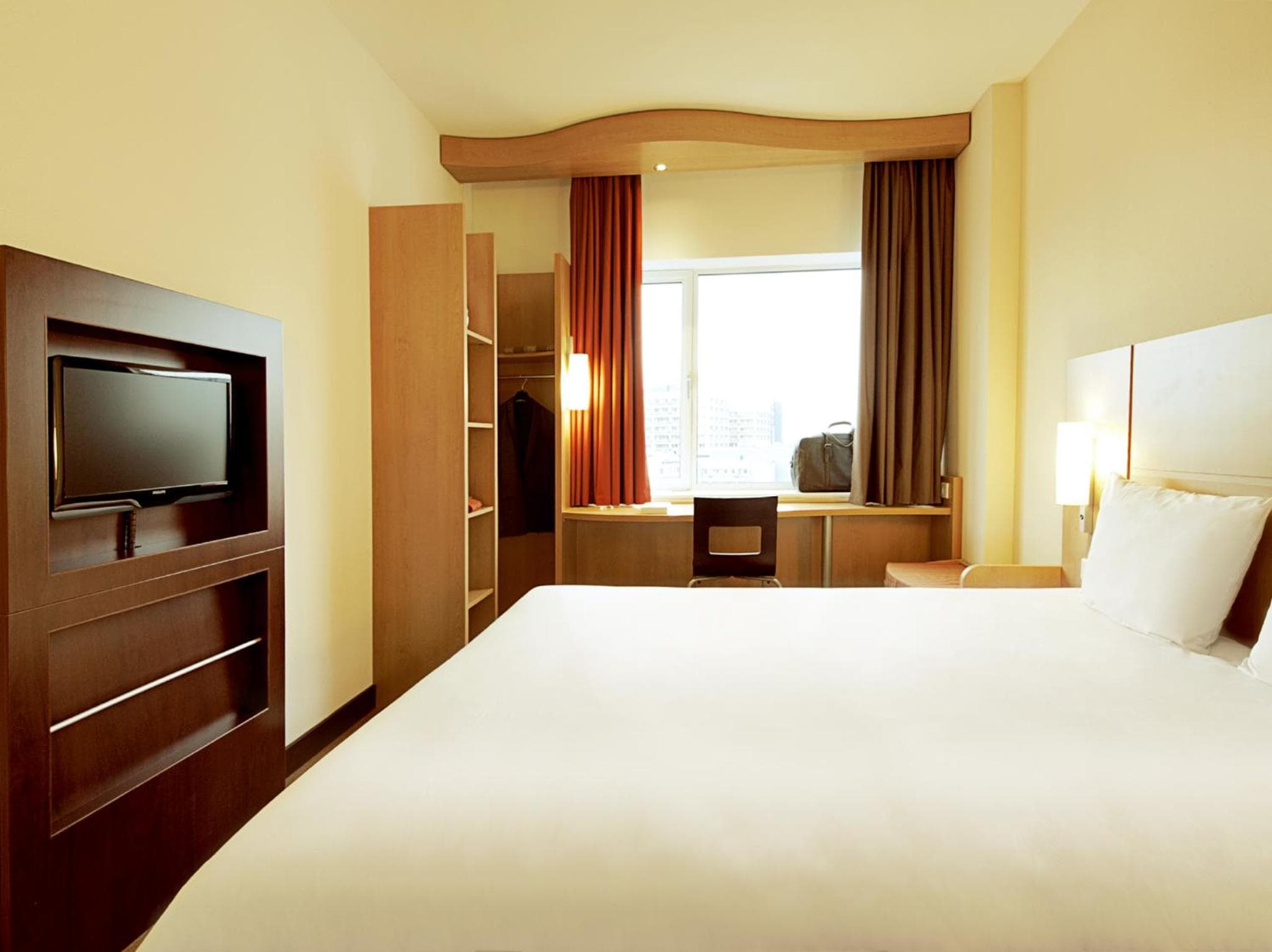 Hotel ibis Lisboa José Malhoa — 15