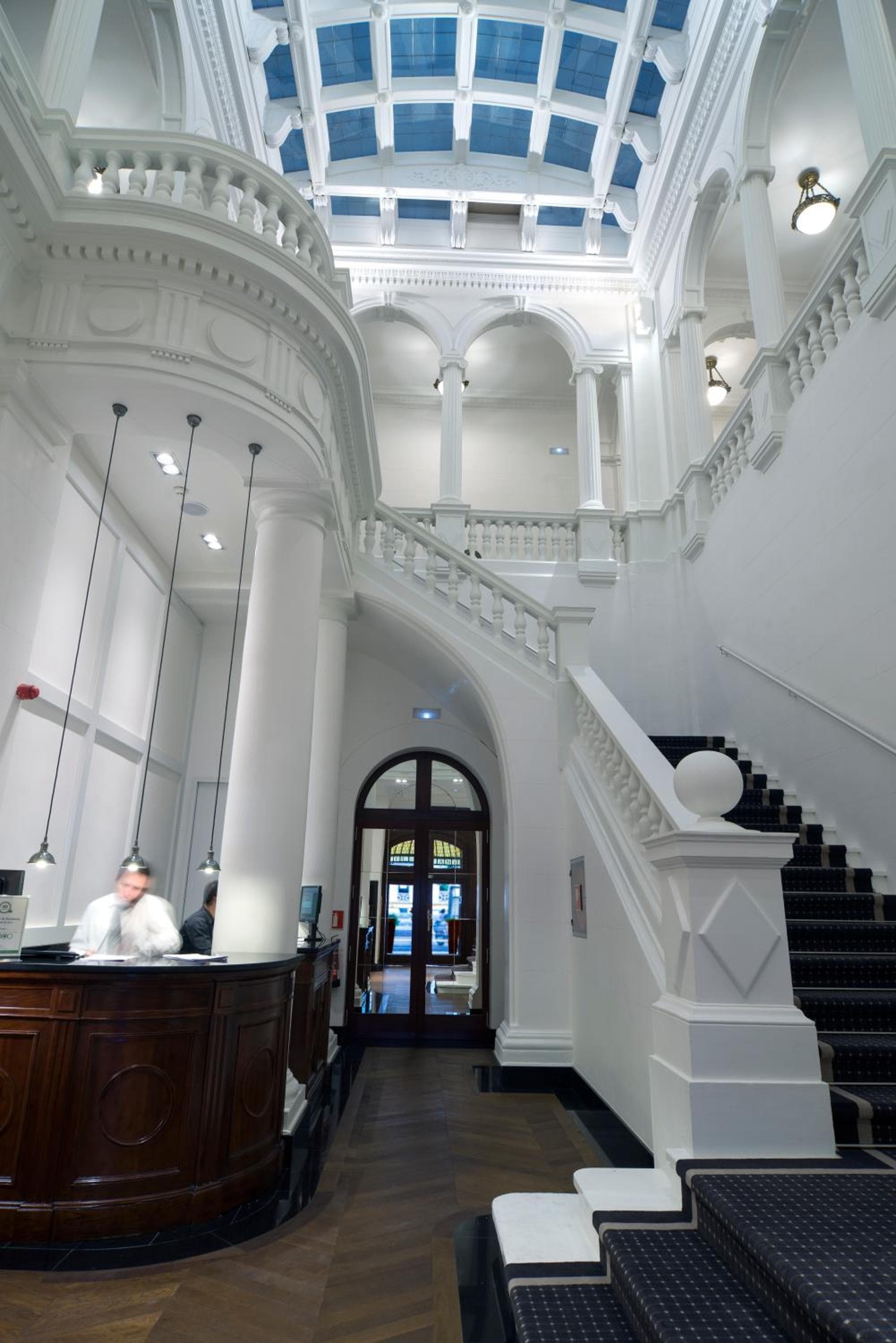 Hotel Granvia — 14