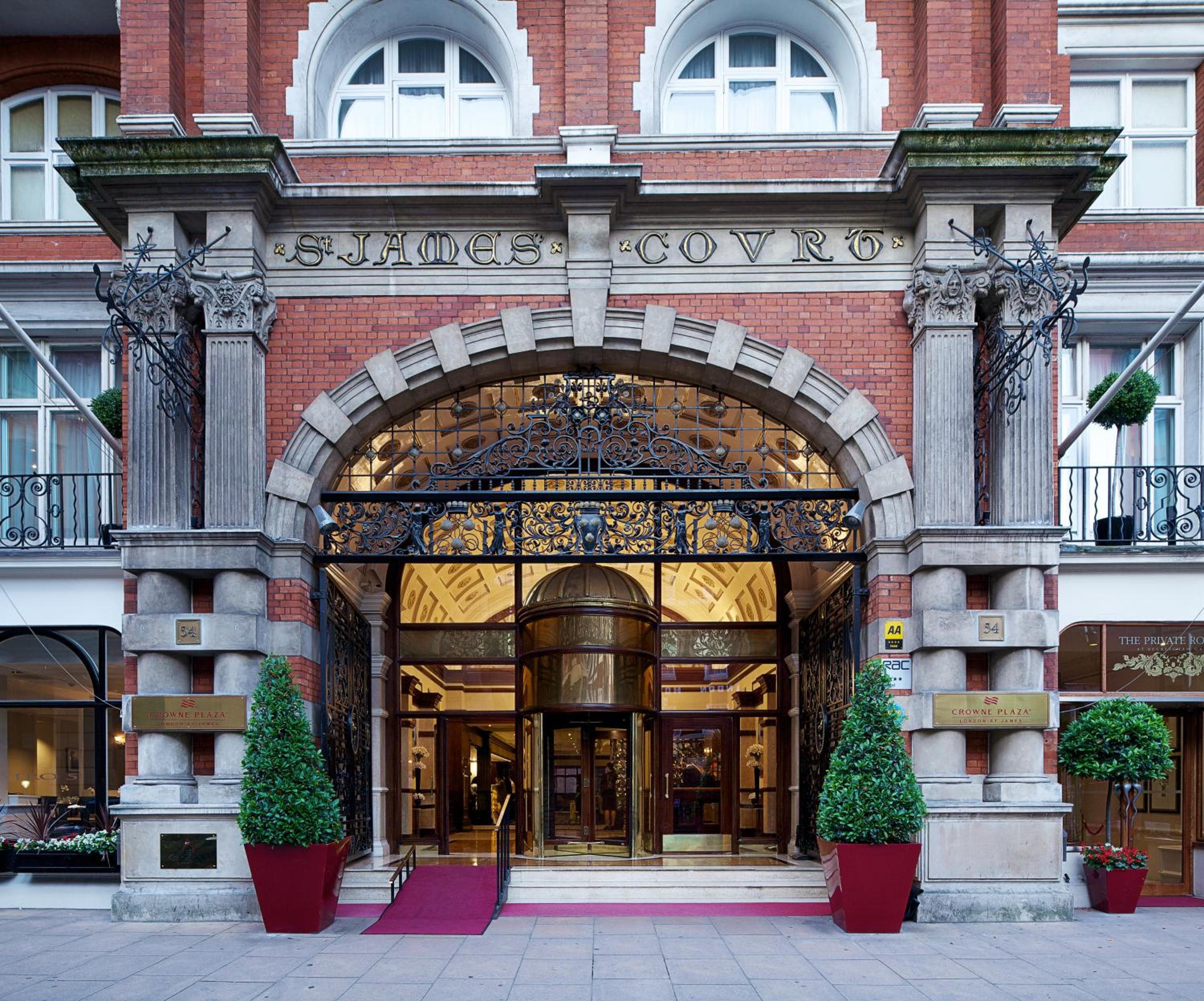 St. James' Court, A Taj Hotel, London — 27