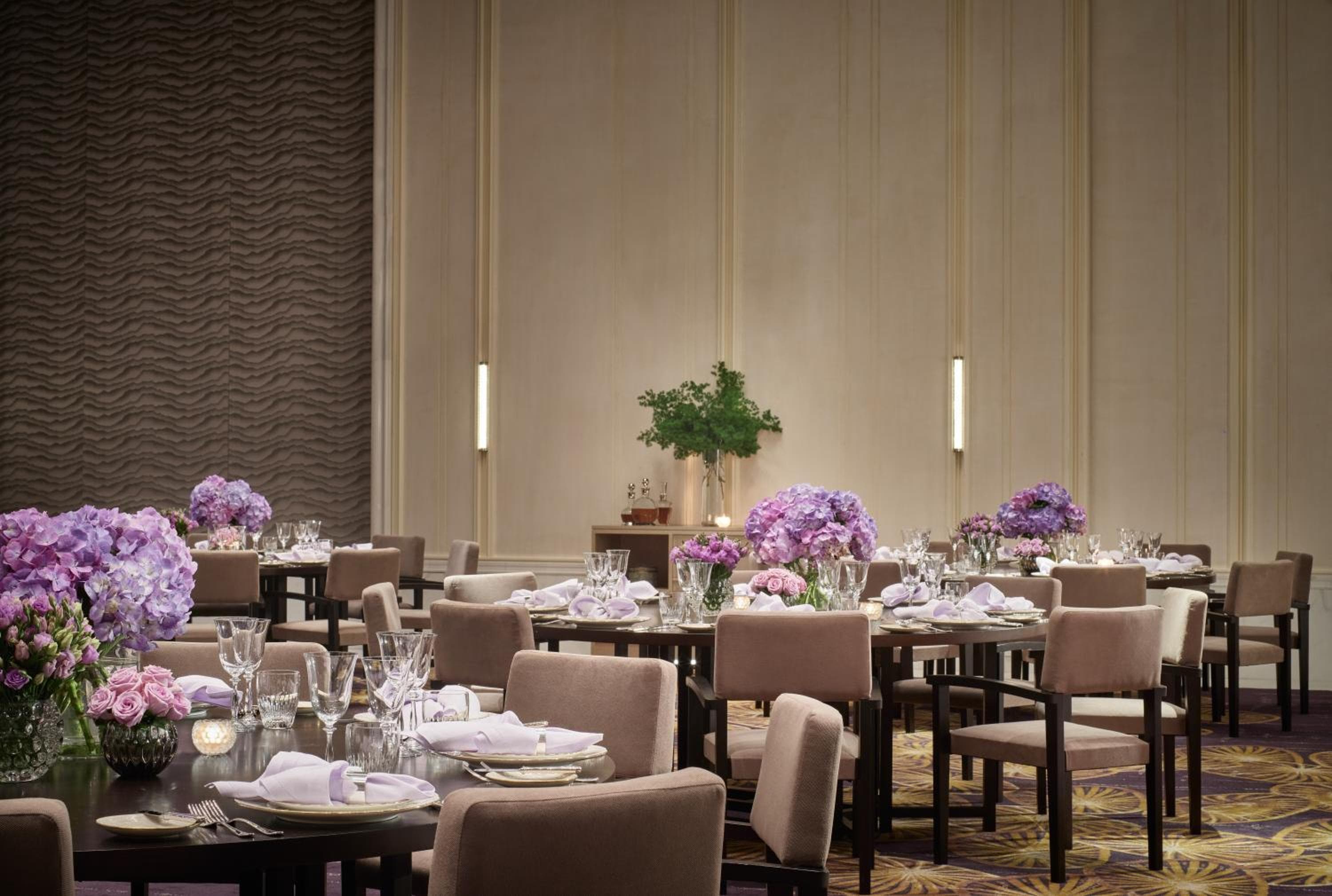 Rosewood Bangkok — 22