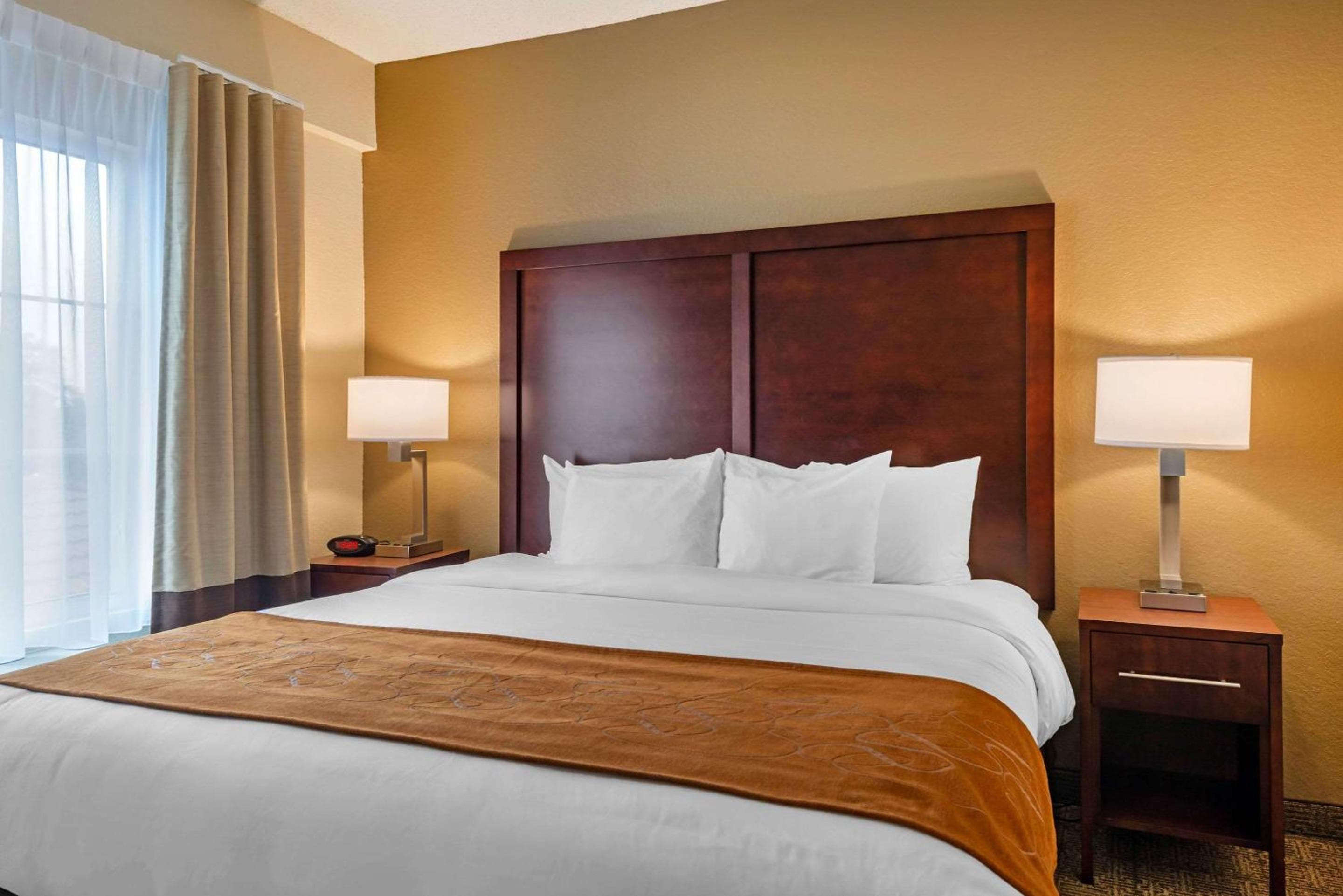 Comfort Suites Innenstadt — 22