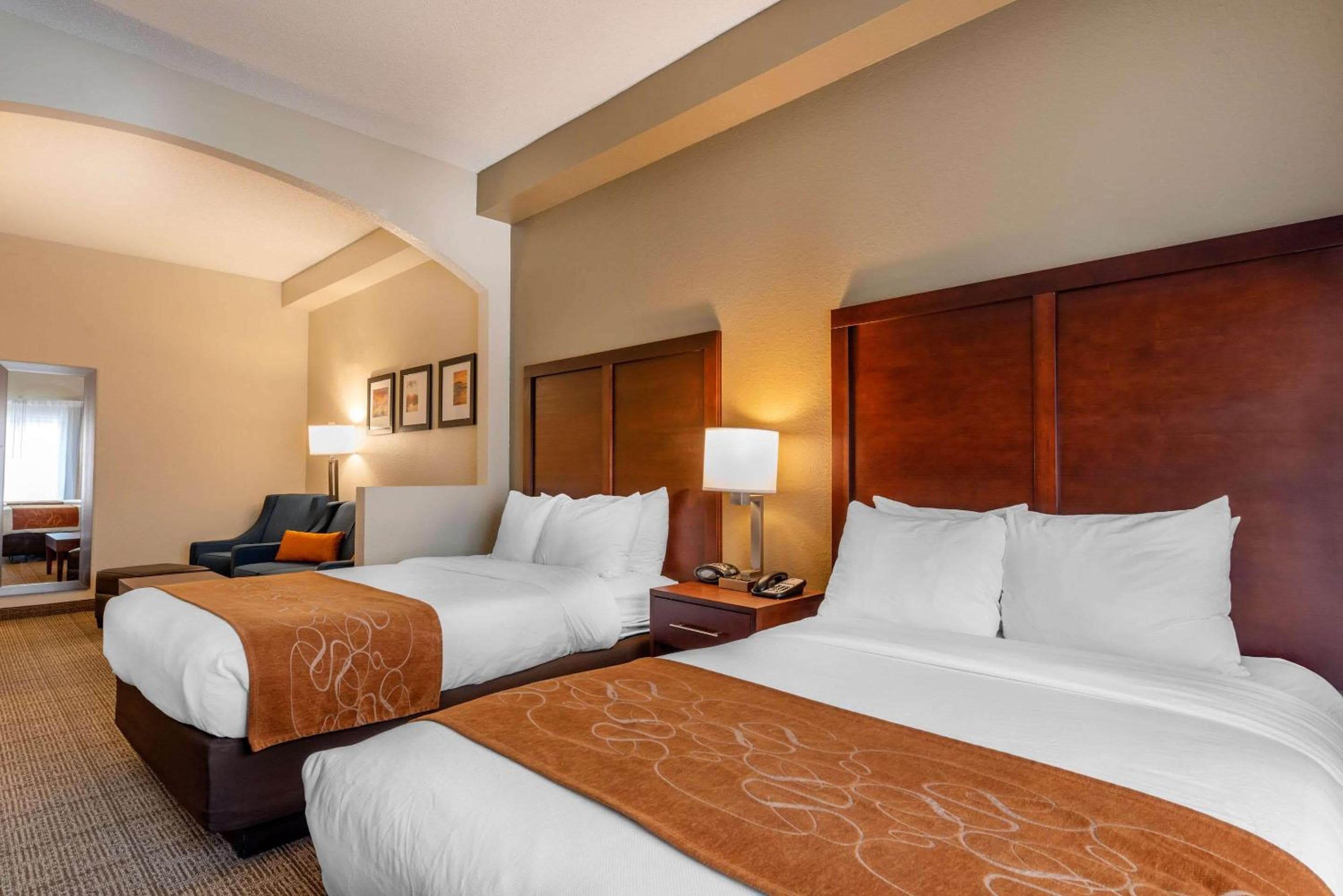 Comfort Suites Innenstadt — 6