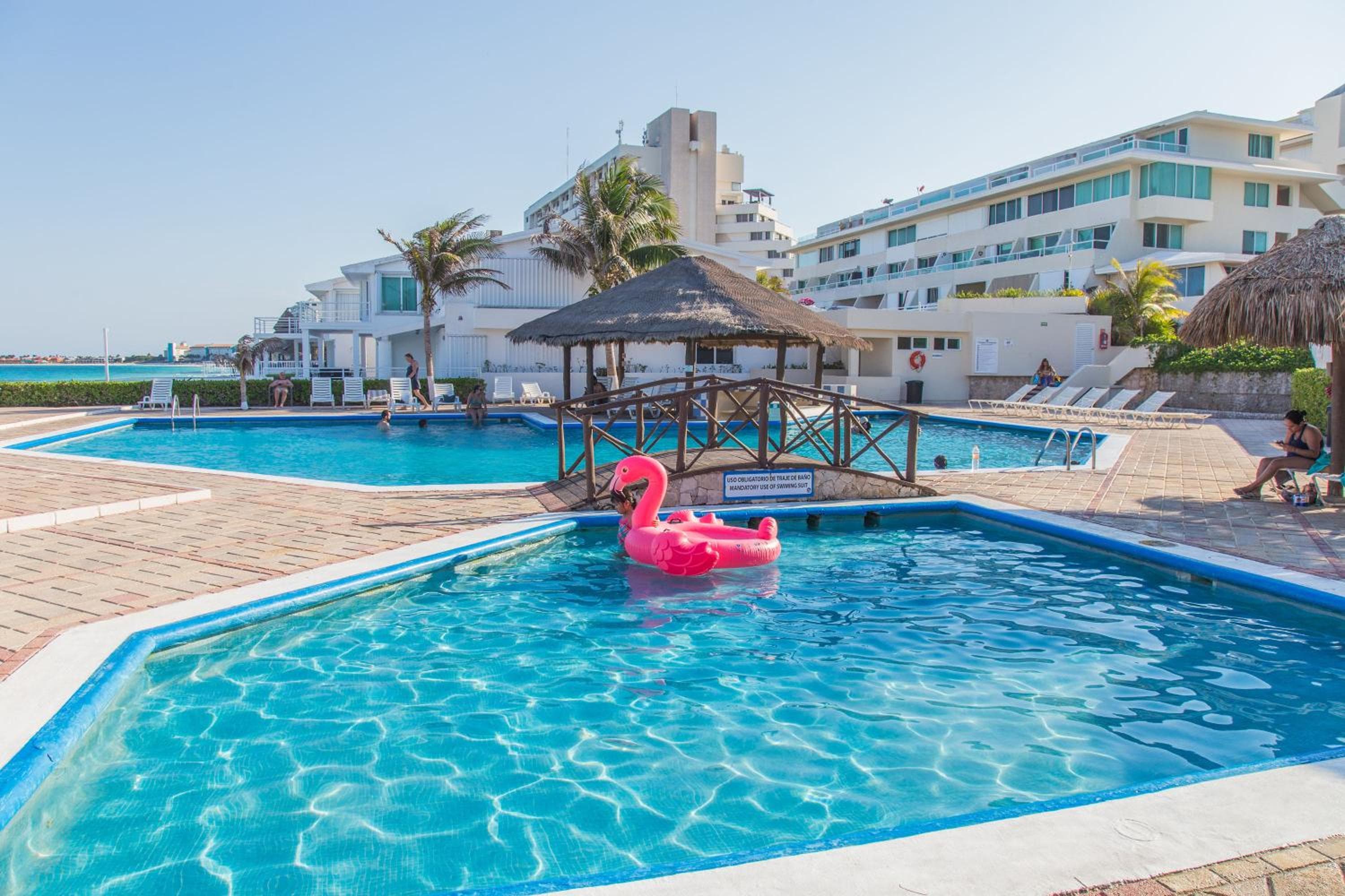 Penthouse mit drei Schlafzimmern und drei Etagen mit Blick auf das Meer am Strand — 10