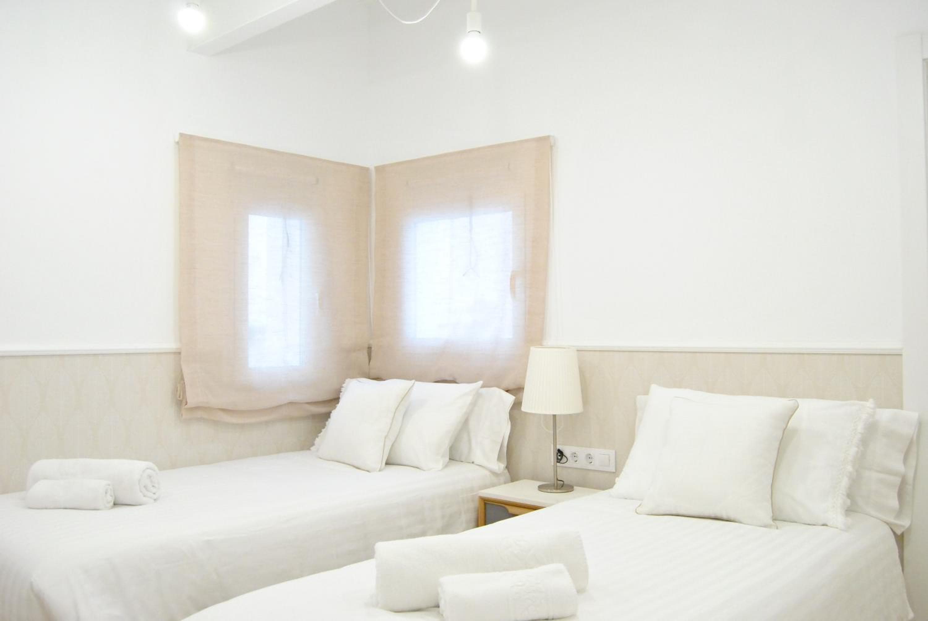 Cream Homes La Rambla, TURISMO DE INTERIOR — 7