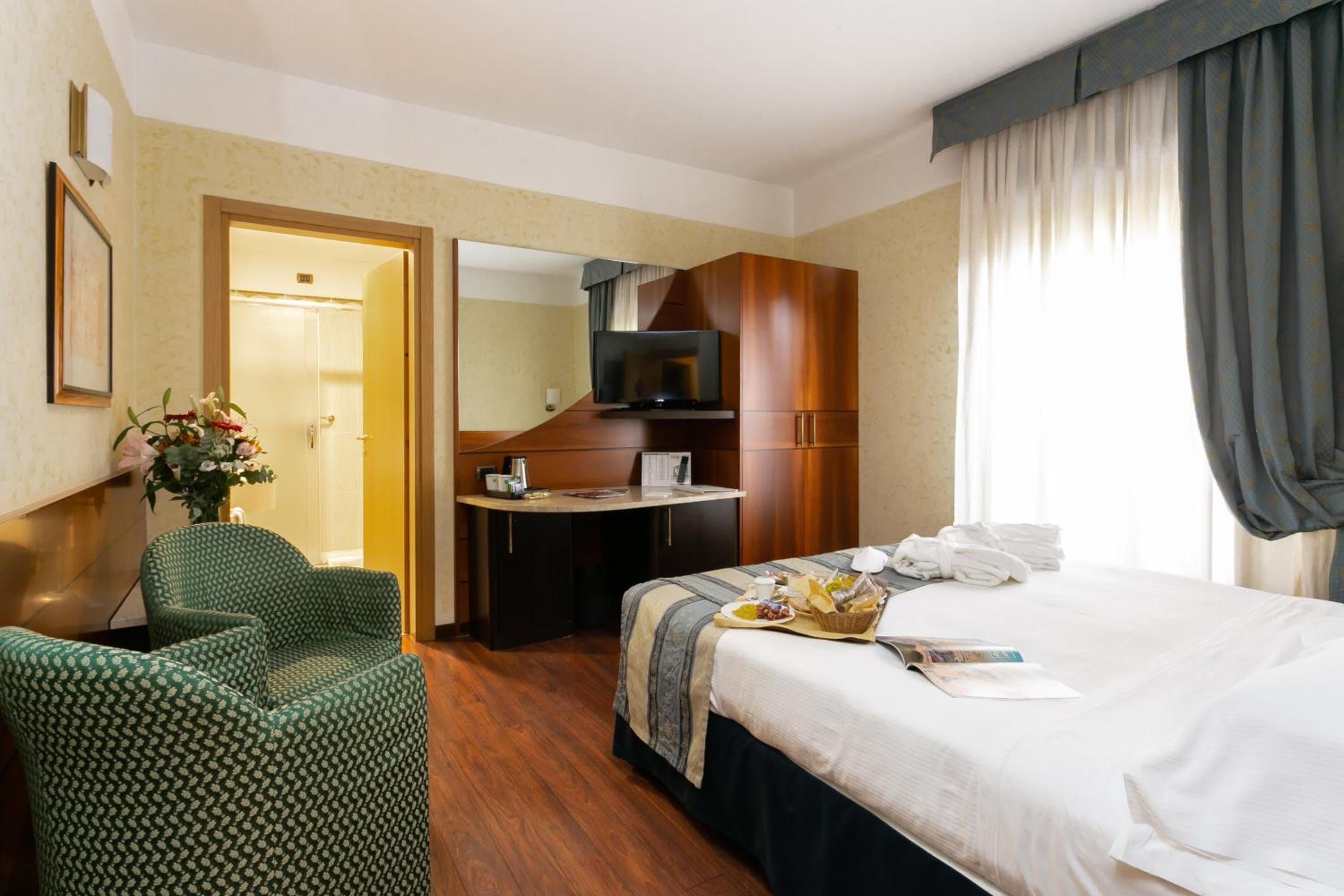 Hotel Mirage Sure Hotel Collection by Best Western — 30