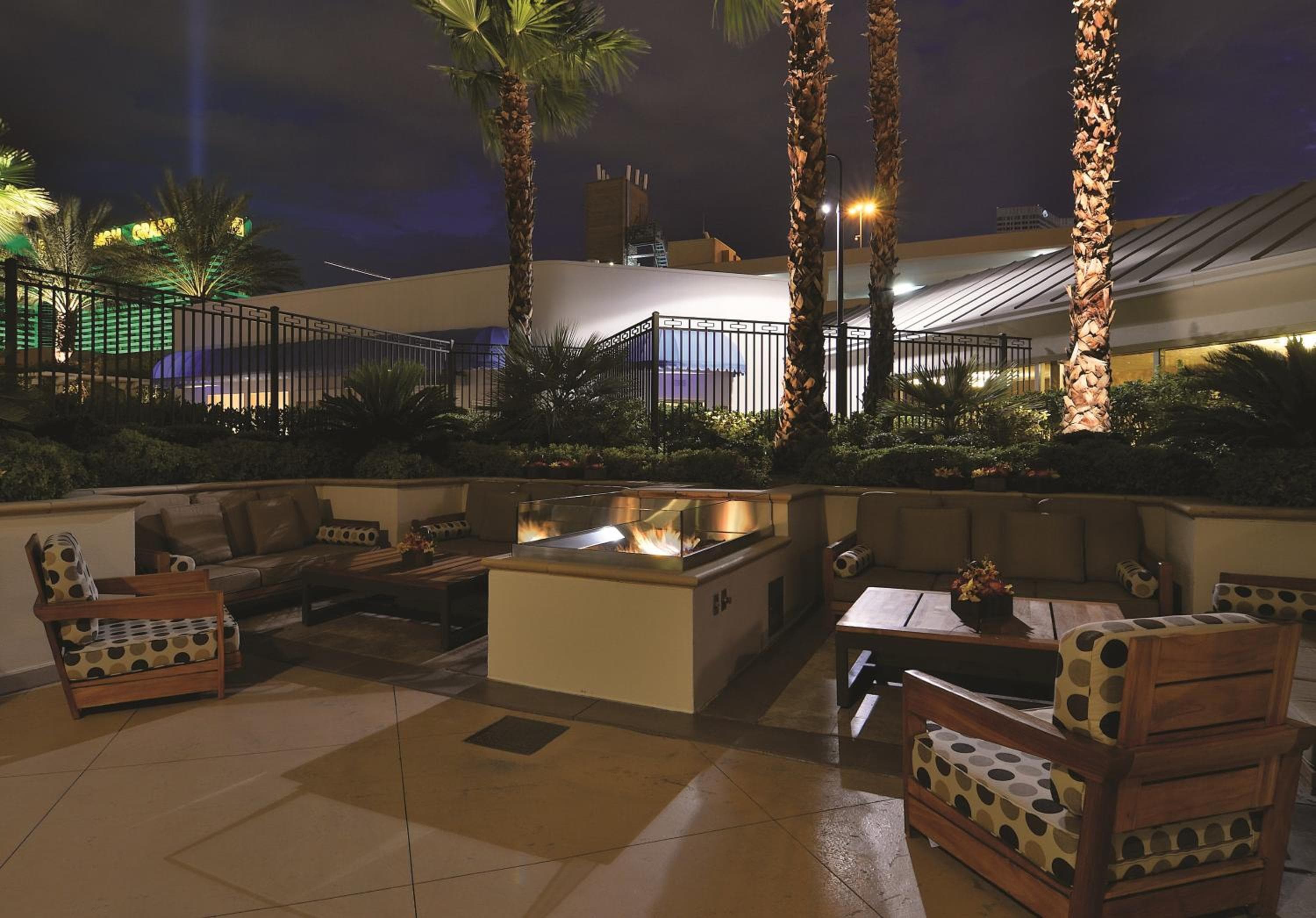 The Signature at MGM Grand - All Suites — 8