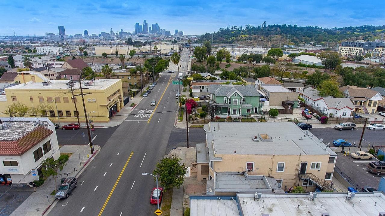 Pads on Pasadena Ave — 3