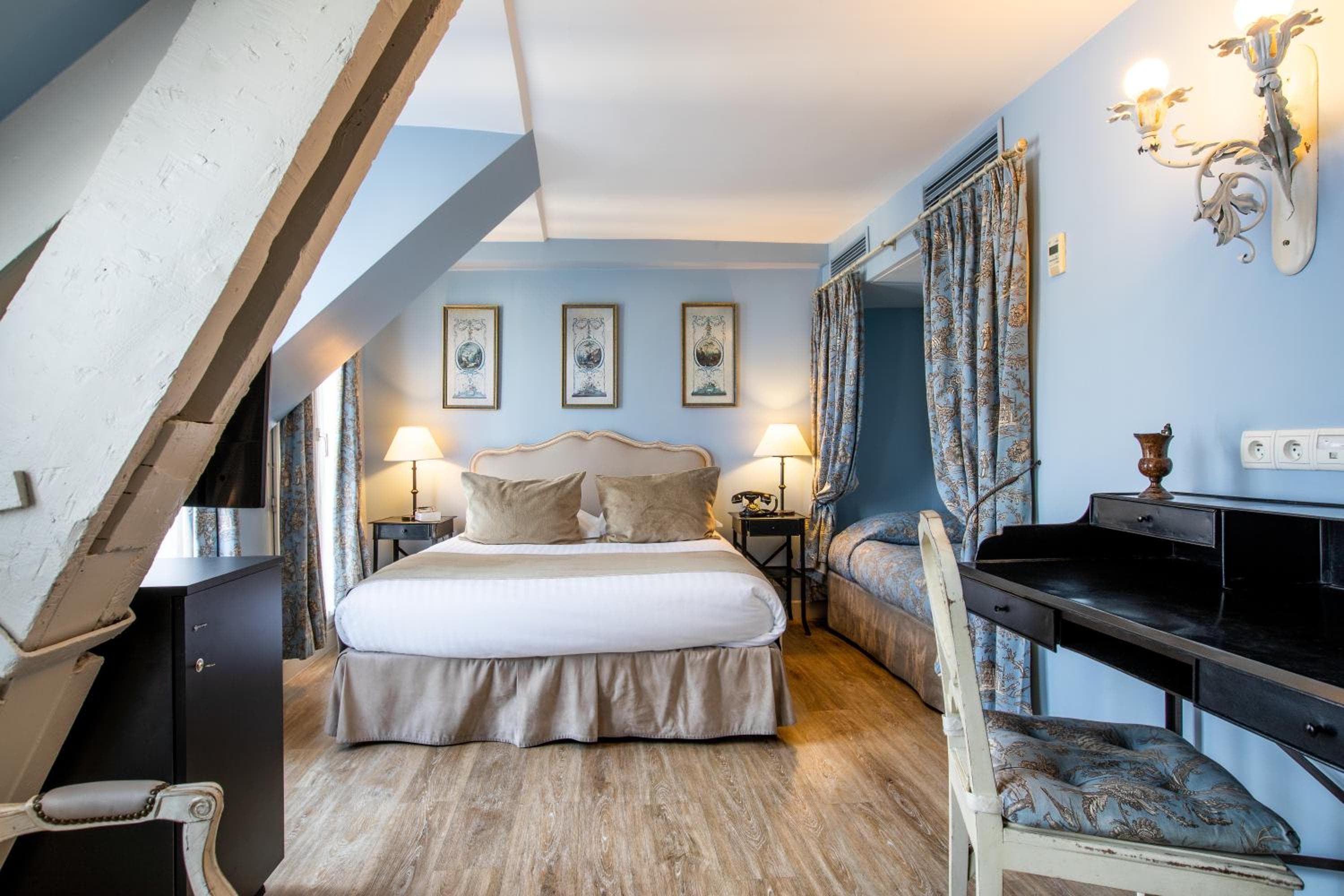 Hotel des Ducs D'Anjou — 5