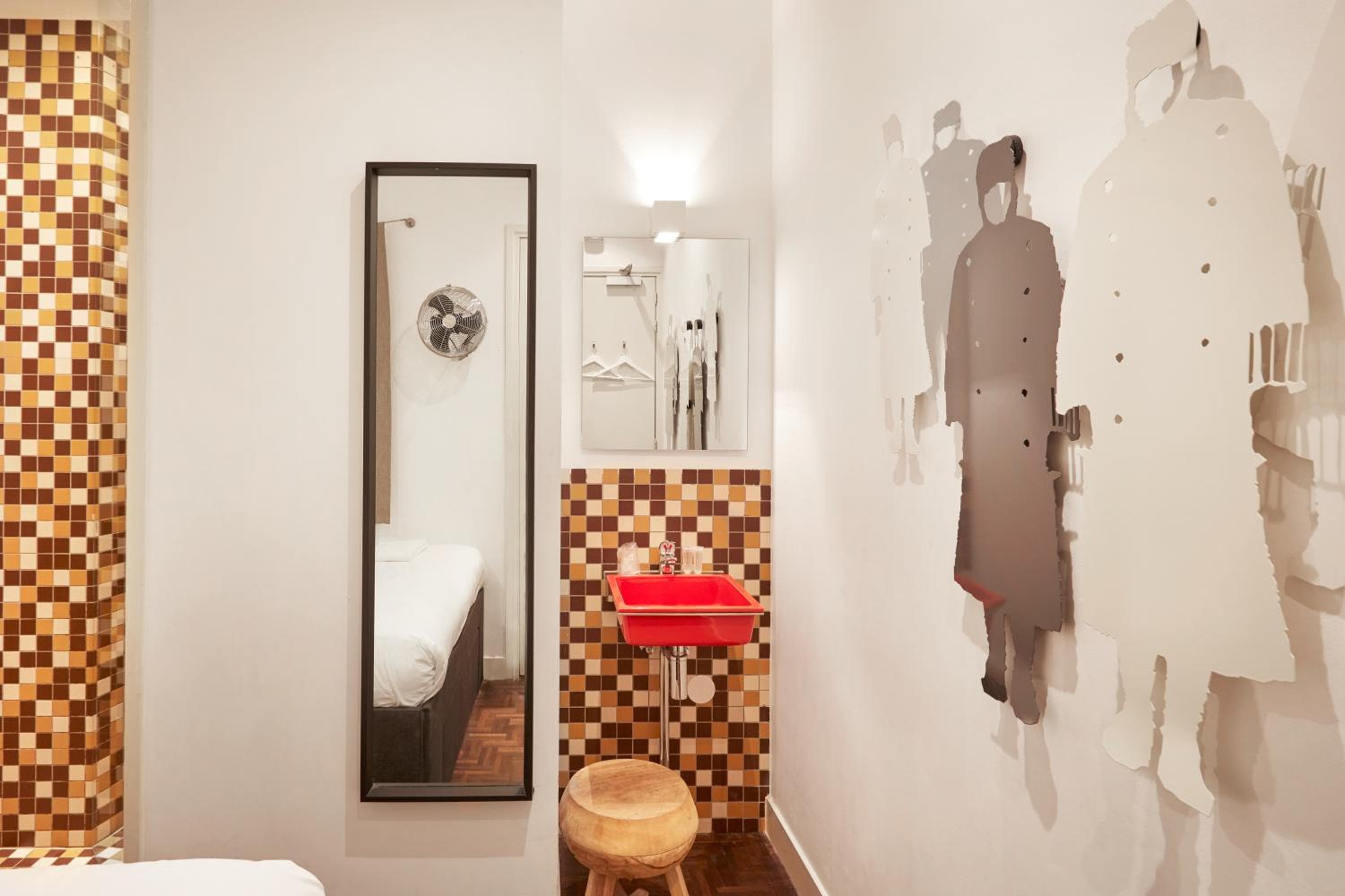 Hotel Not Hotel Amsterdam — 5