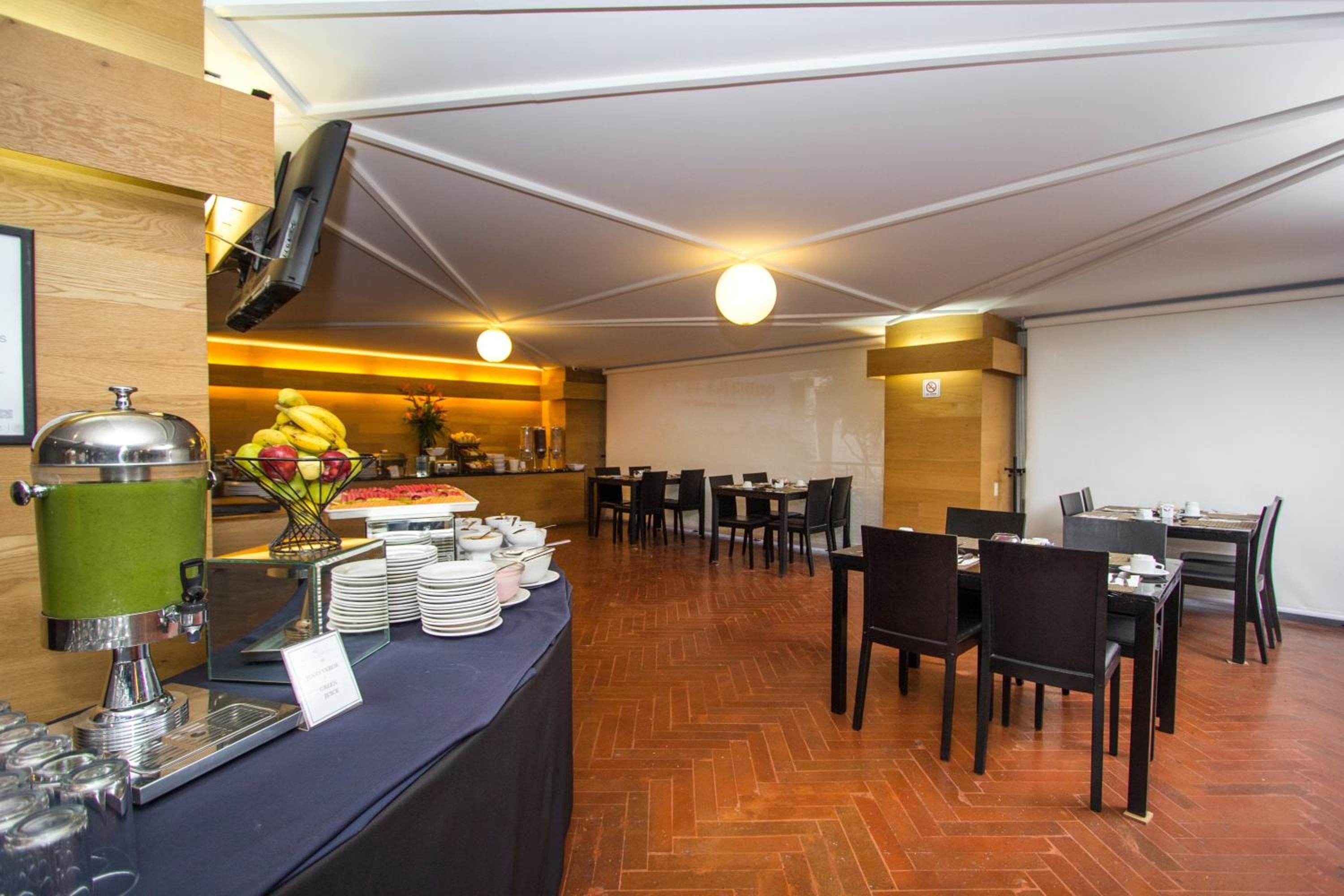Hotel El Ejecutivo an der Reforma Avenue — 23