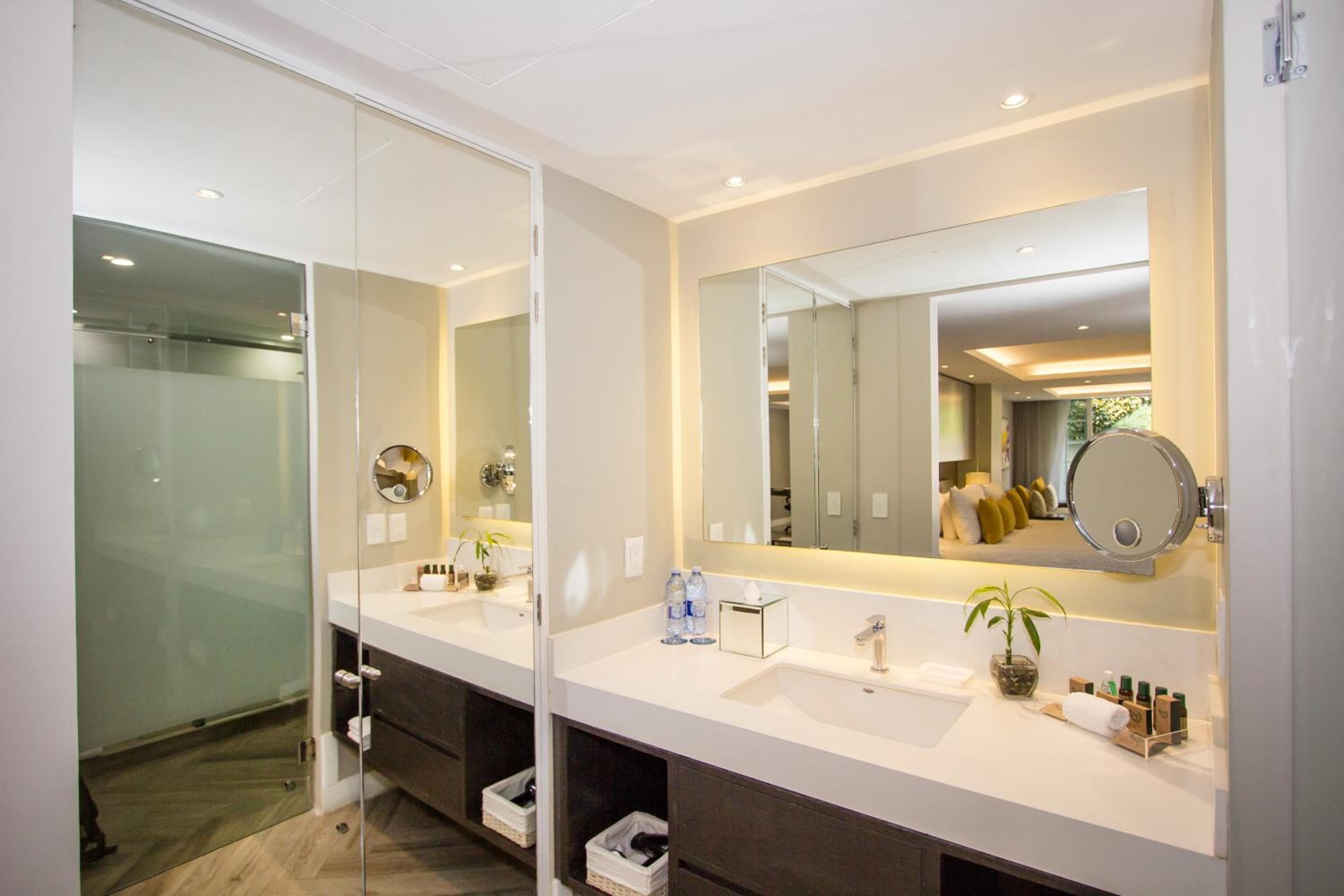 Isaaya Hotel Boutique by WTC — 10