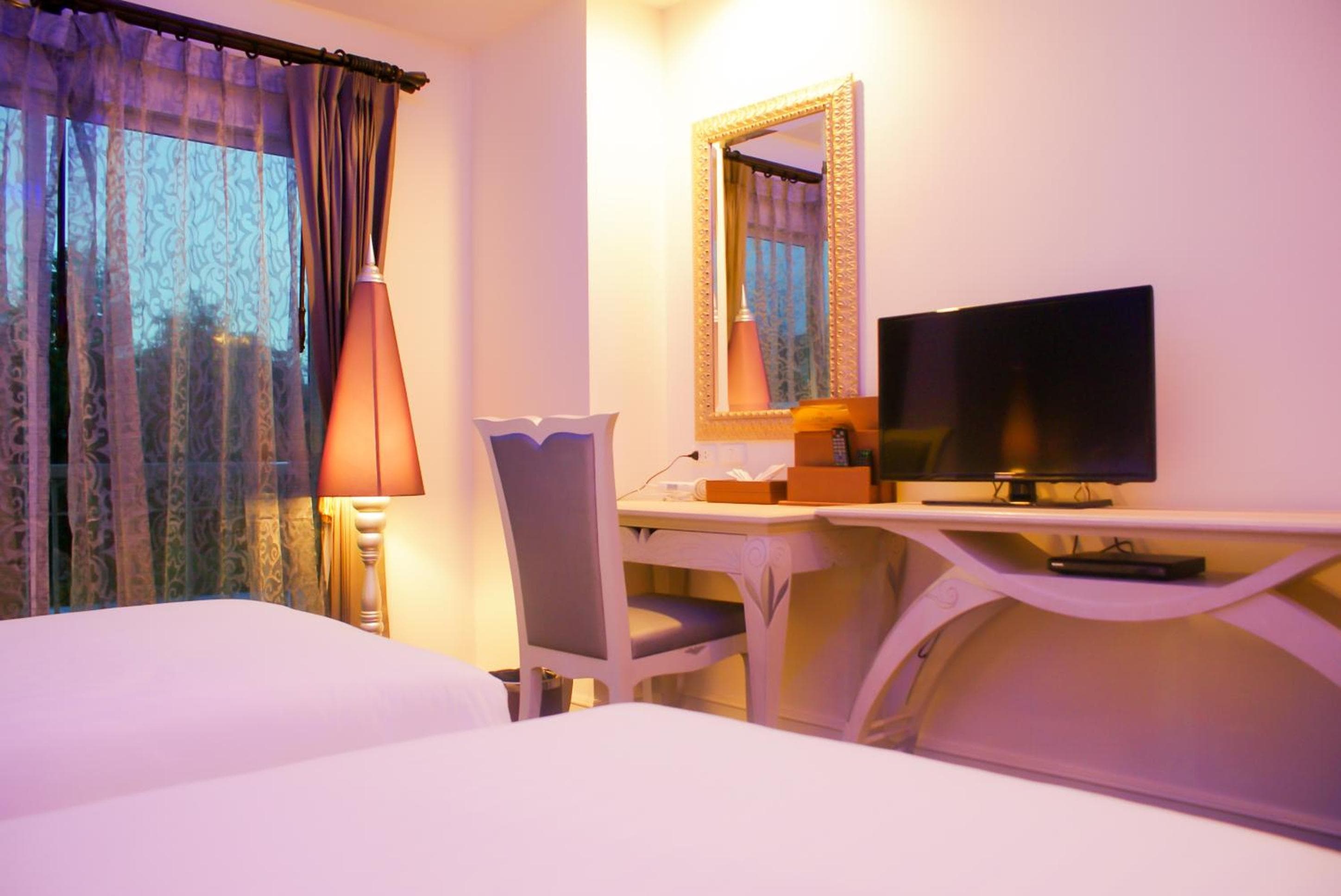 Chillax Resort — 8