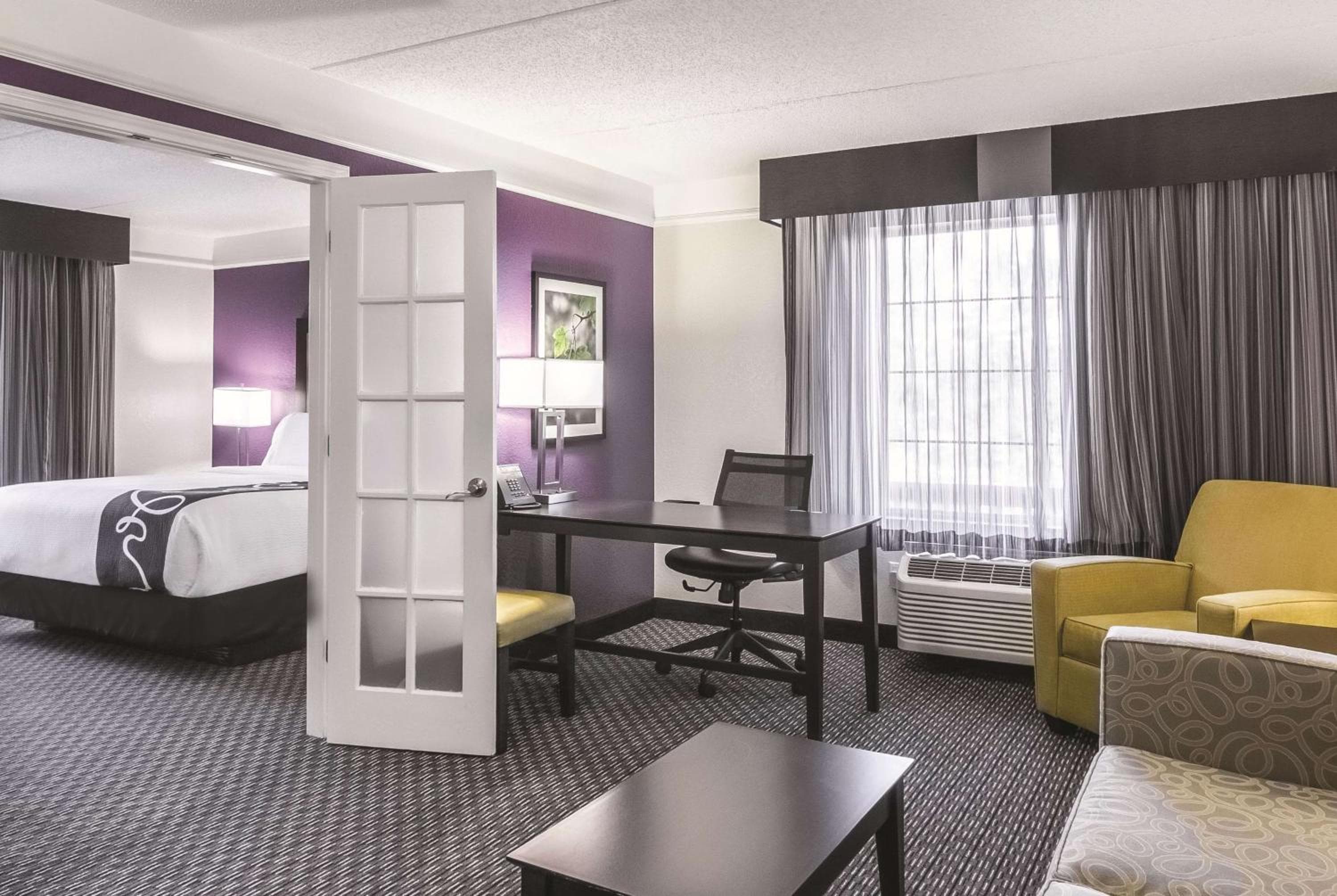 La Quinta by Wyndham Orlando Airport - On Property Food Trucks & Free Airport Shuttle! — 23