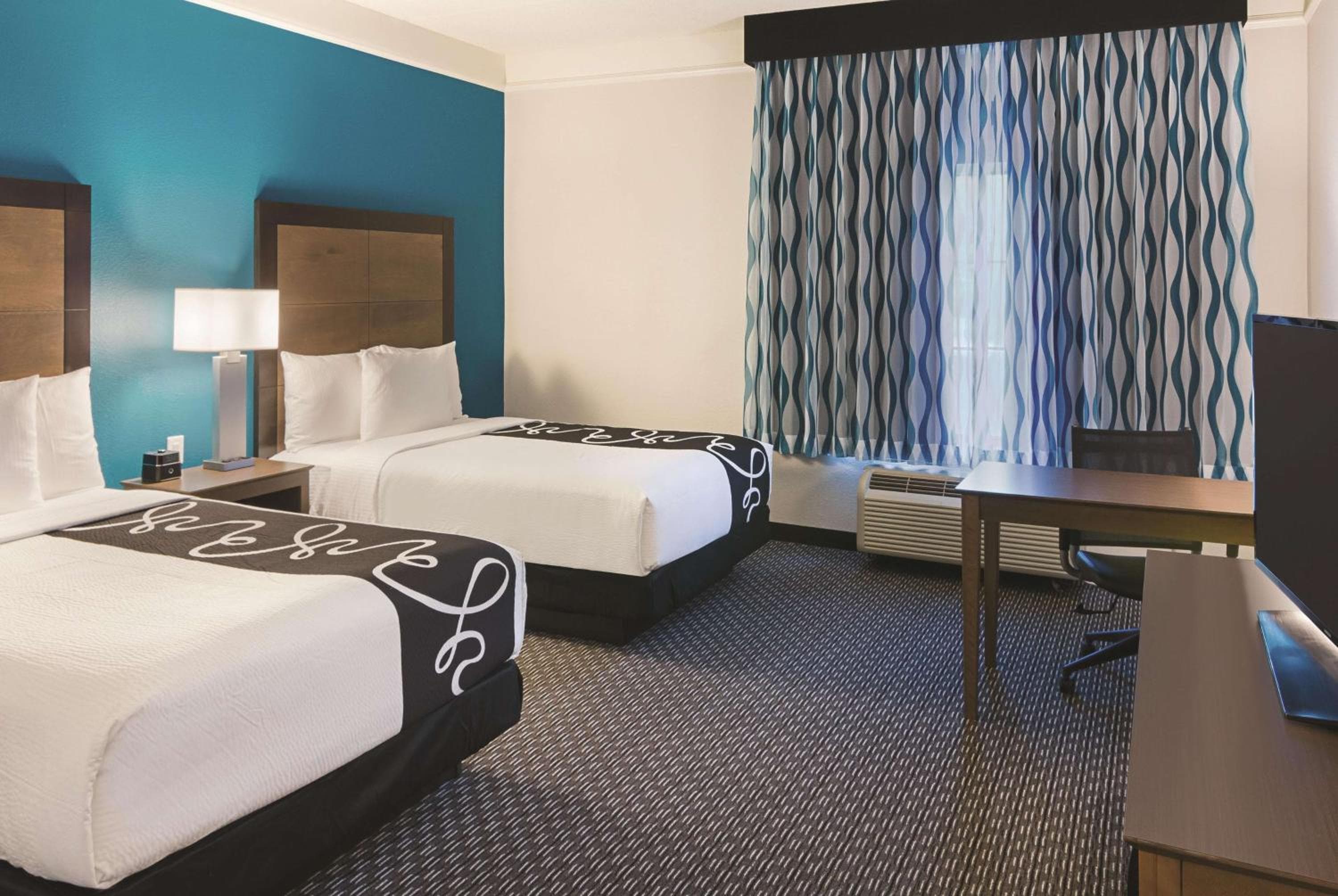 La Quinta by Wyndham Orlando UCF — 25