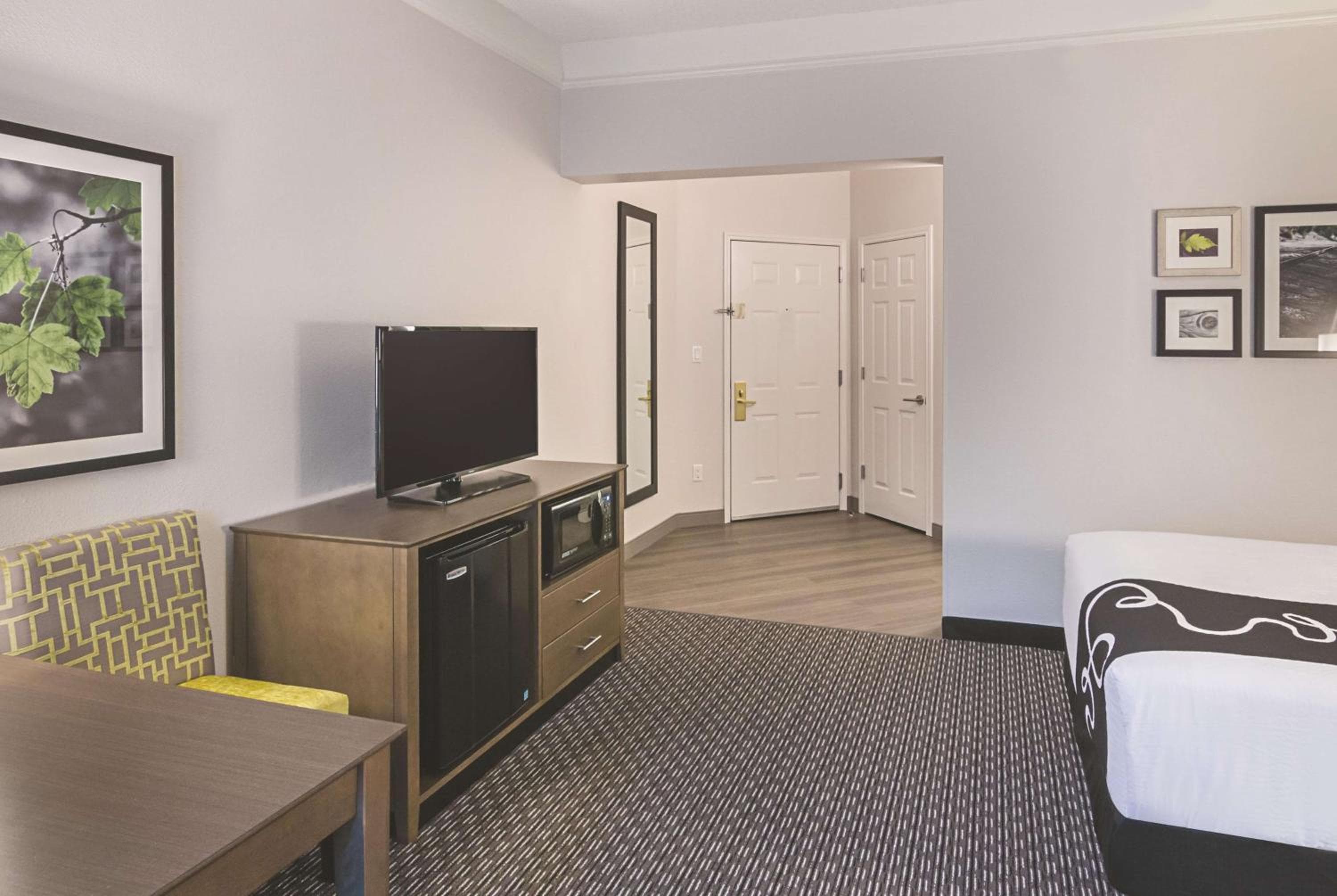 La Quinta by Wyndham Orlando UCF — 19