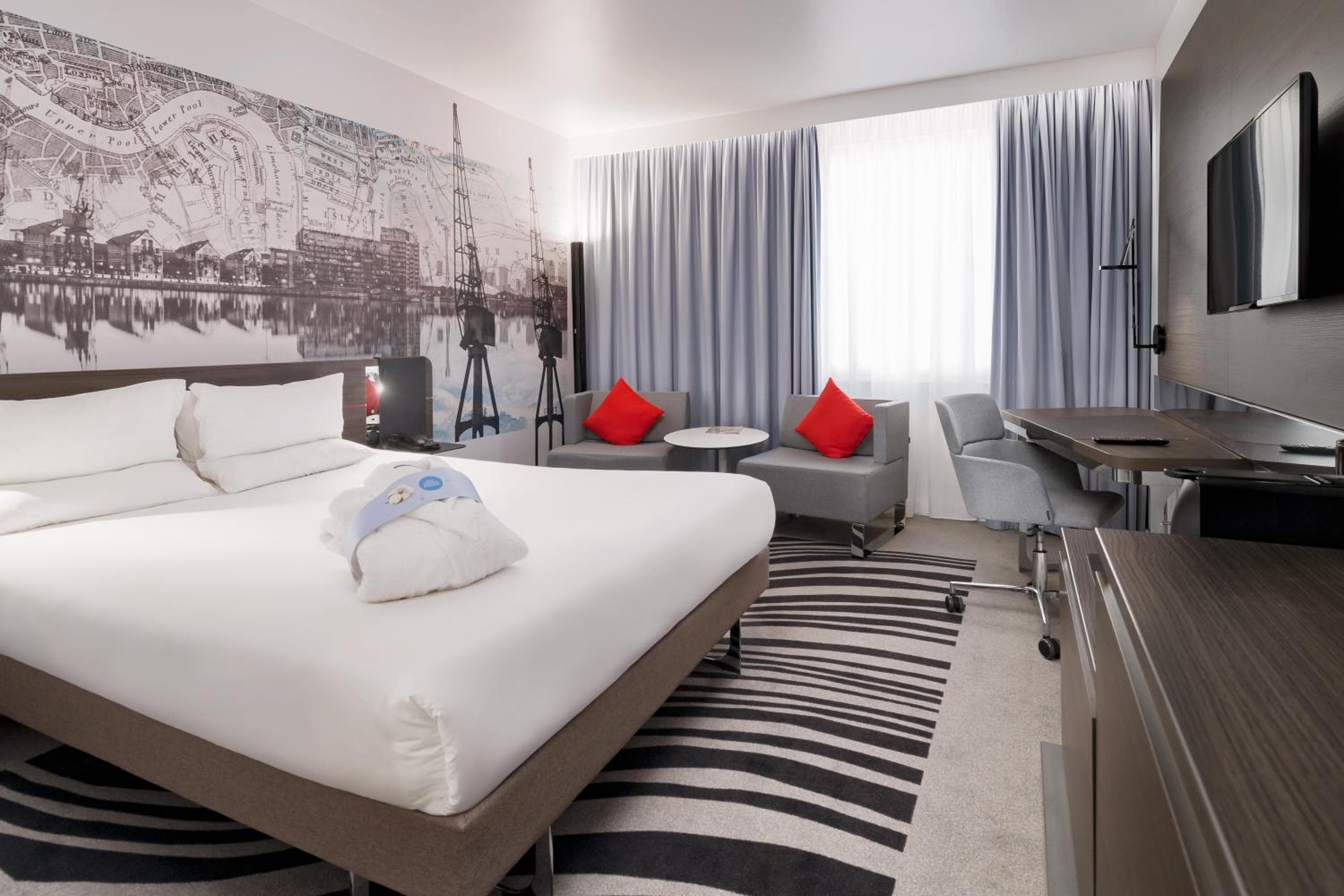 Novotel London Excel — 24