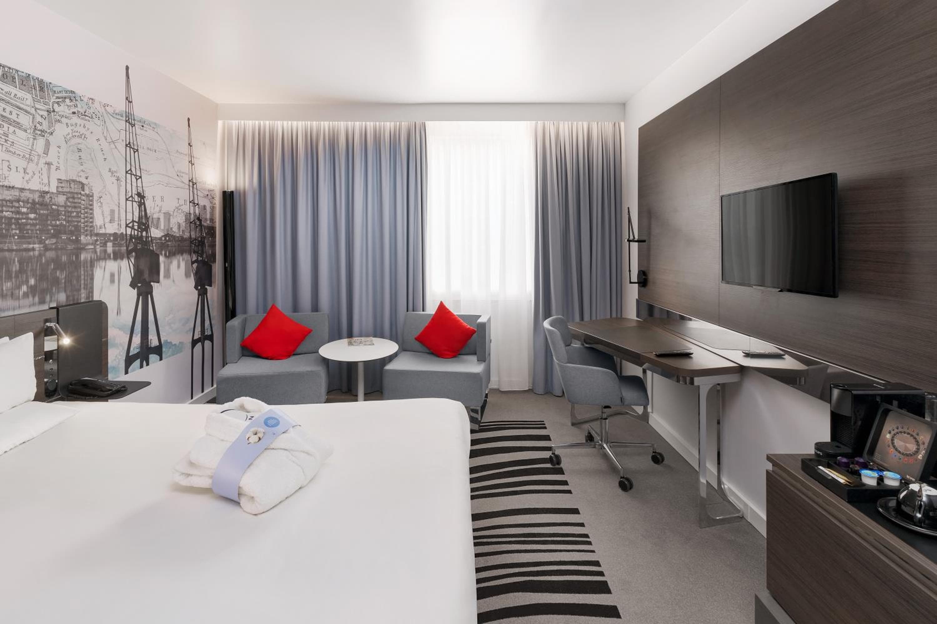 Novotel London Excel — 7
