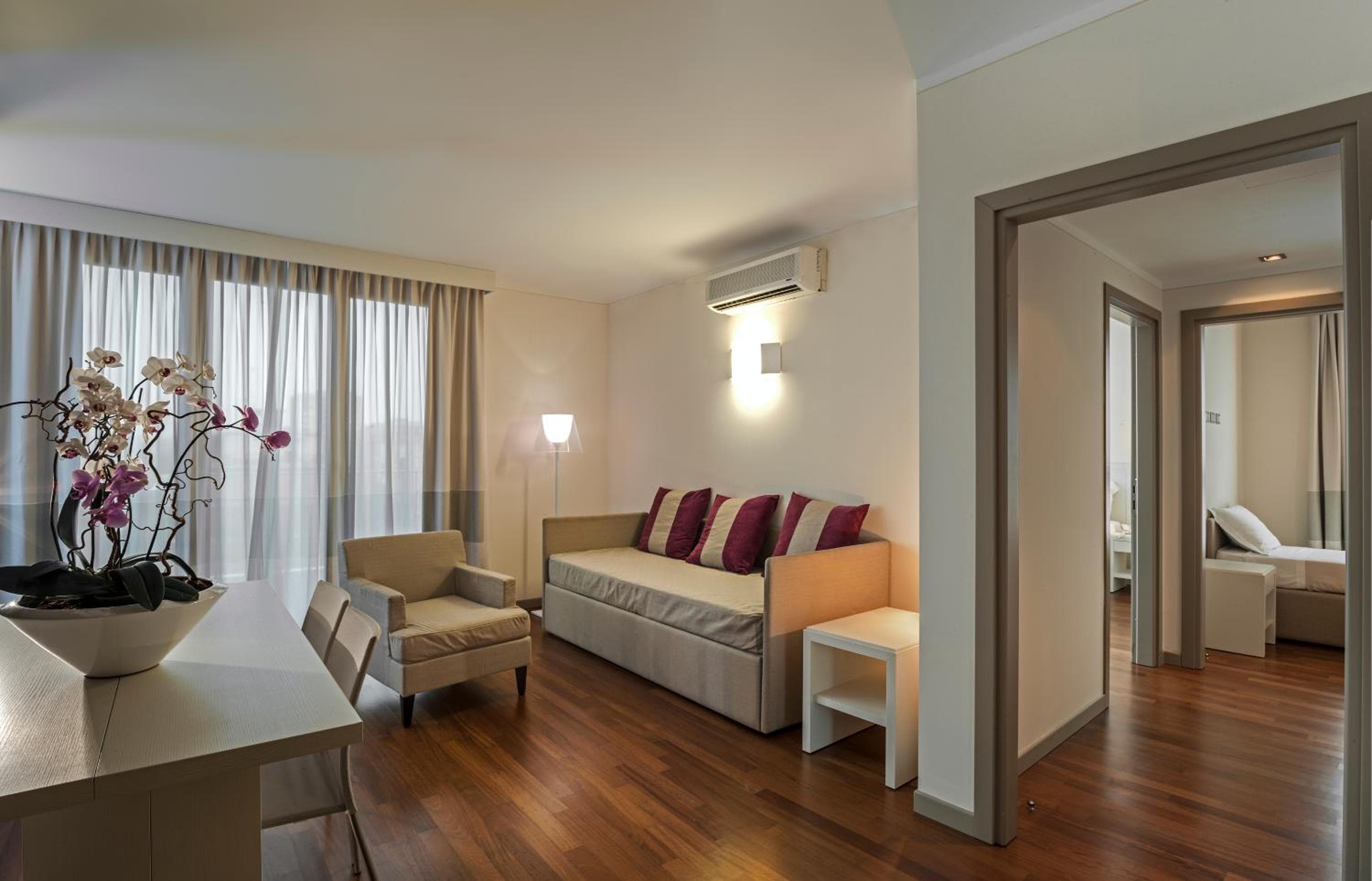 Ramada Plaza by Wyndham Milano — 21