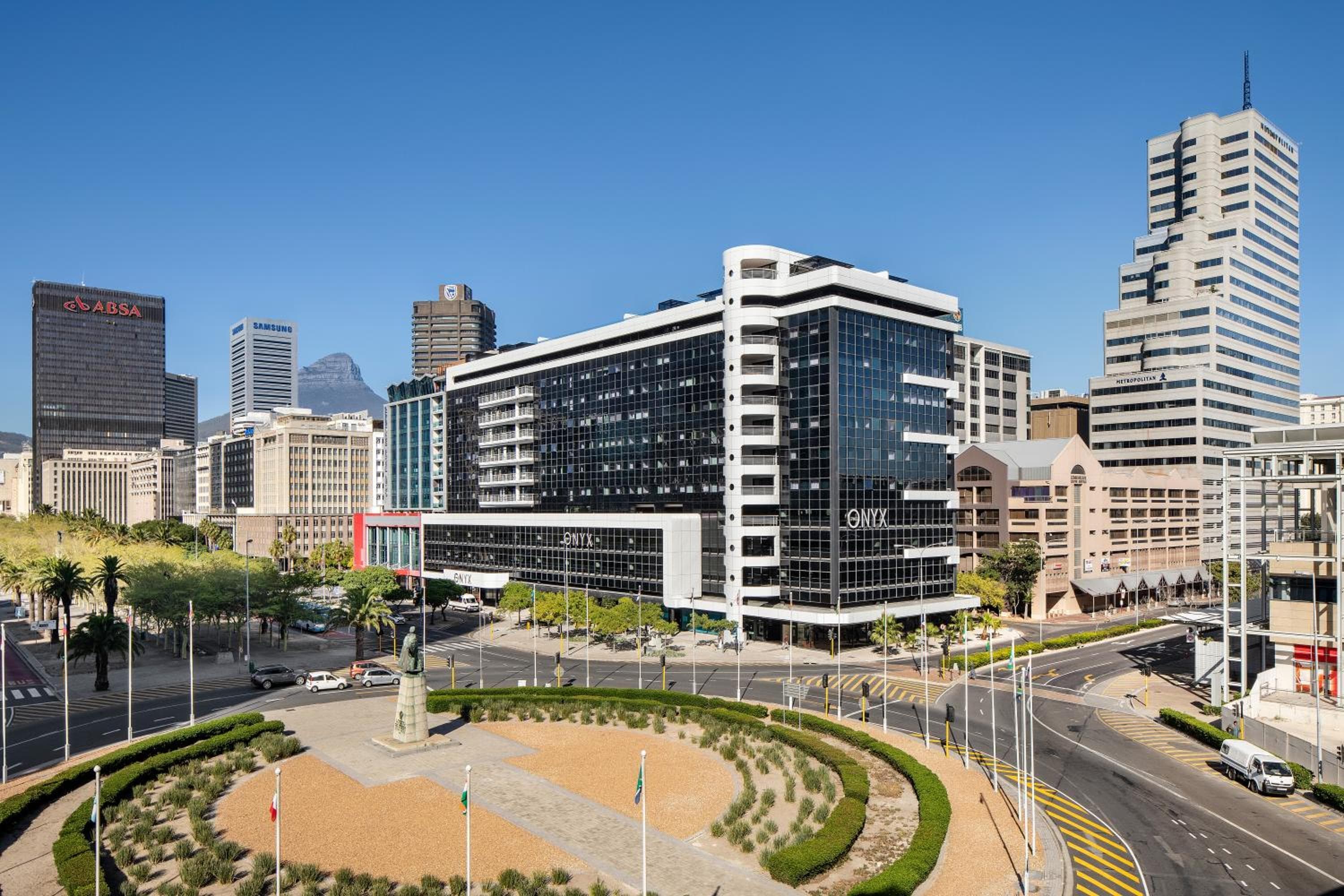 The Onyx Apartment Hotel by NEWMARK hotel, 57 Heerengracht Street, Cape Town, South Africa — photo 14