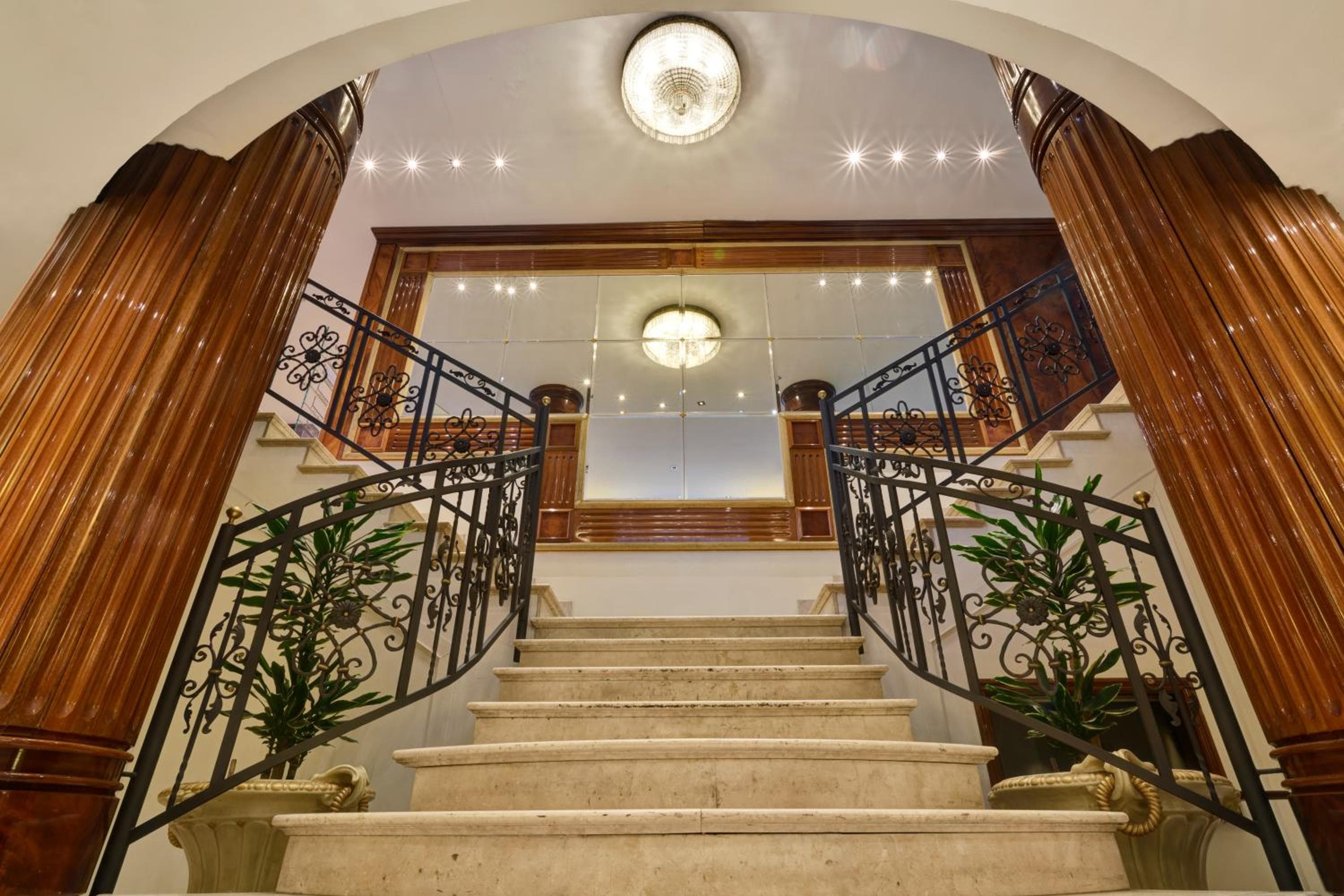 UNA Hotels Scandinavia Milano — 15