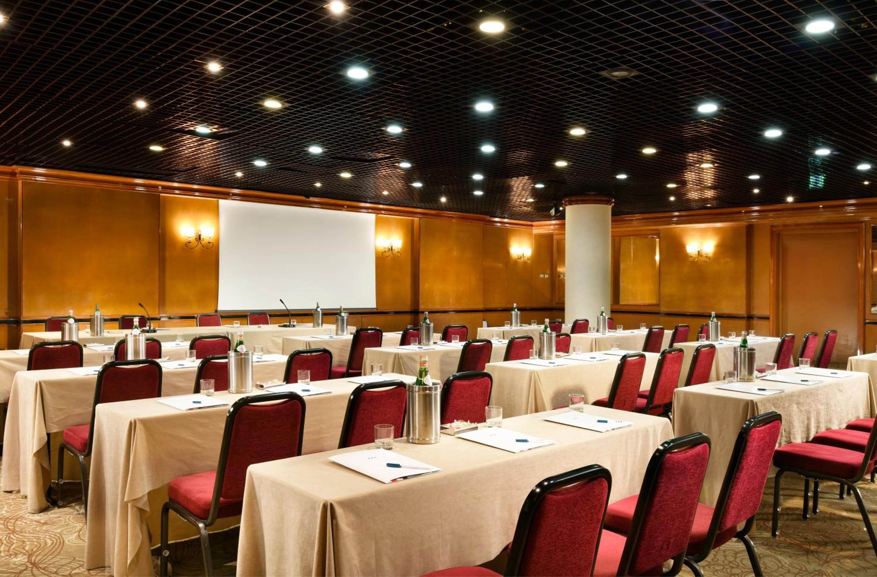 UNA Hotels Scandinavia Milano — 19