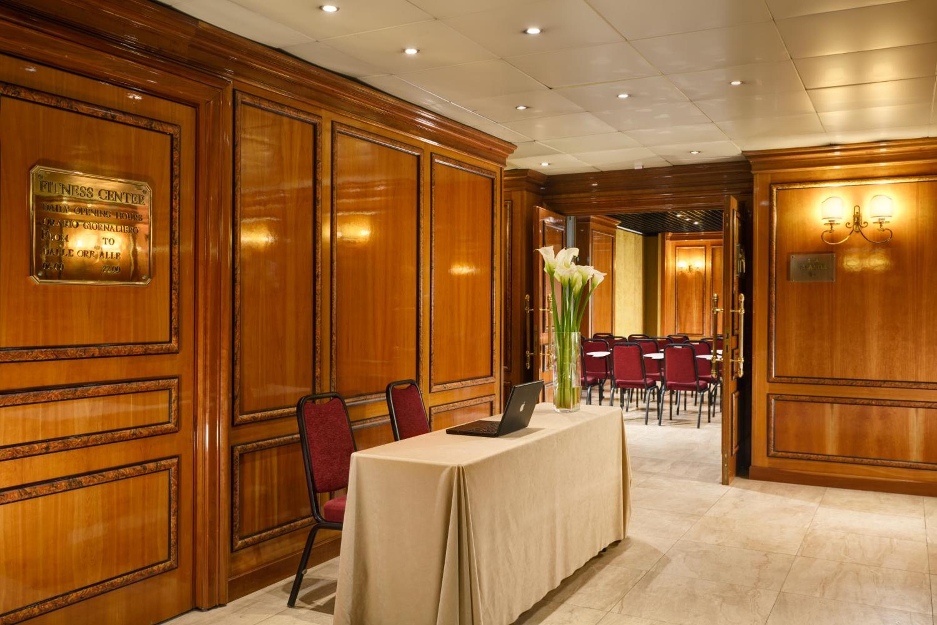 UNA Hotels Scandinavia Milano — 9